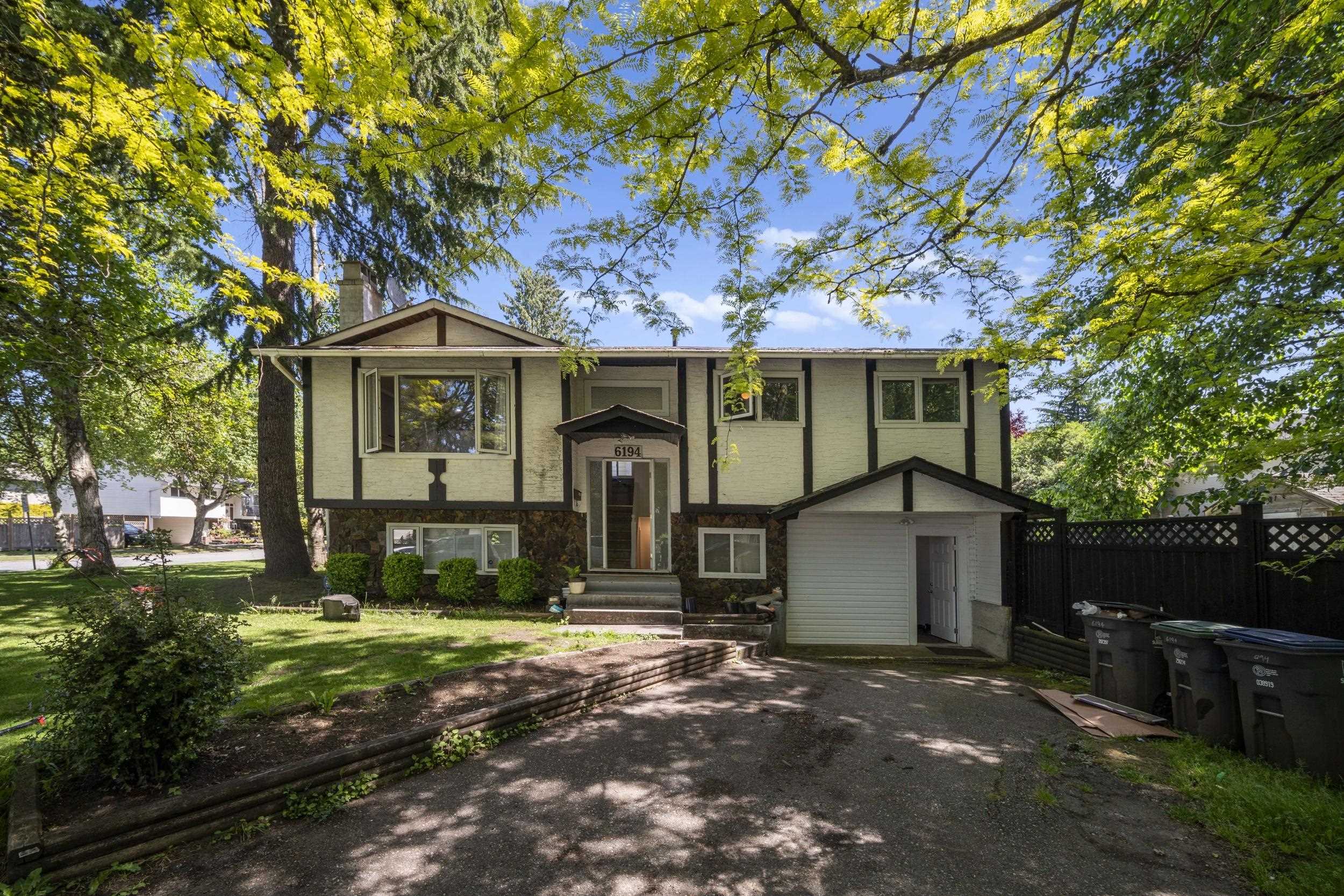6194 Palomino Crescent, Surrey, BC V3S 5B6