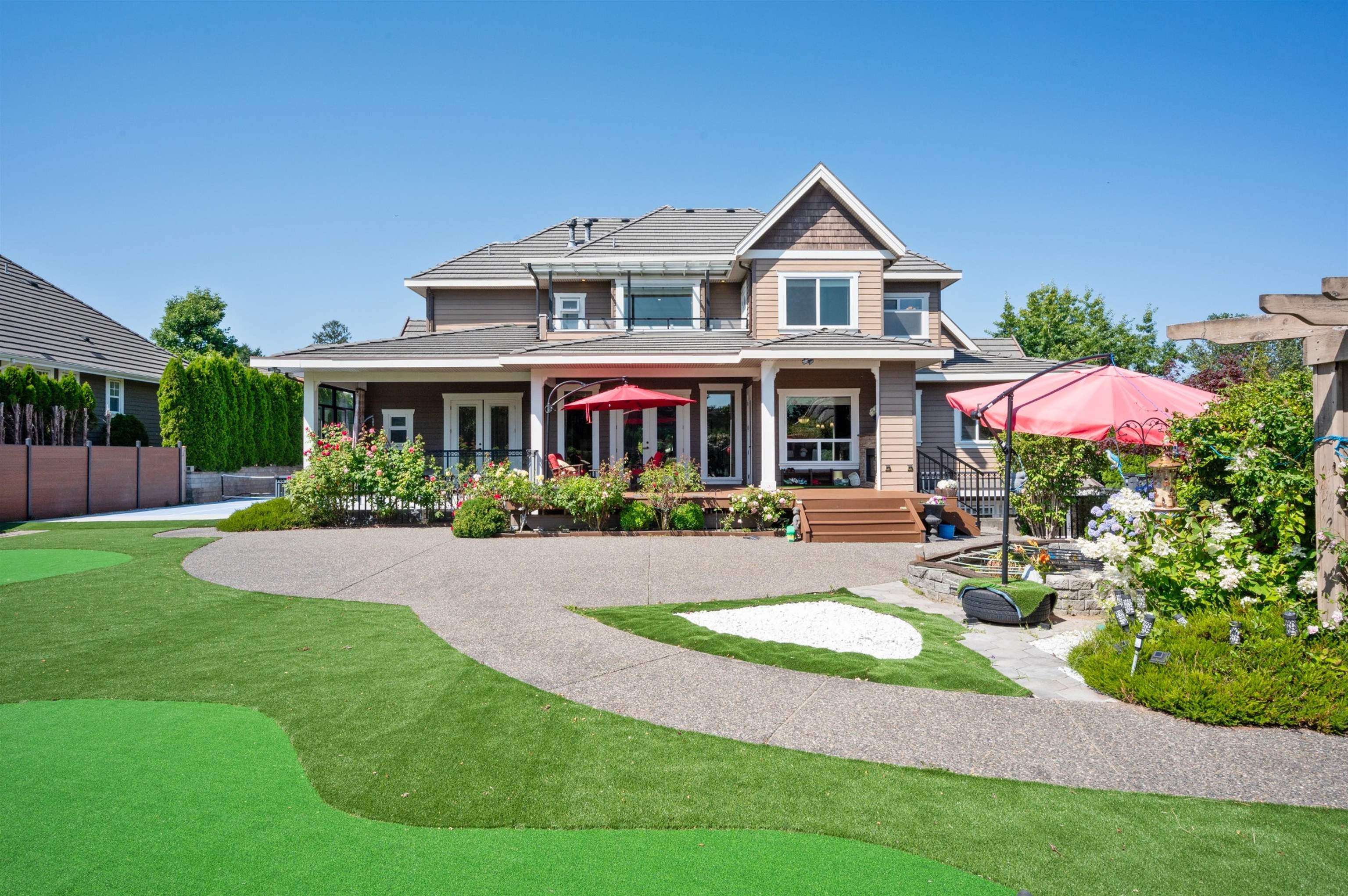 36a Avenue, Surrey, BC V3Z 0M1