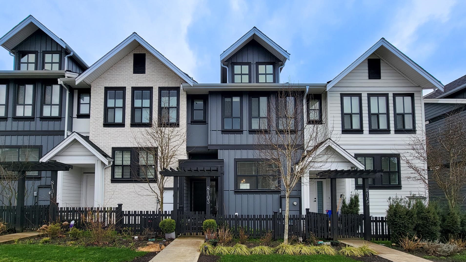 202 Street, Langley, BC V2Y 3K2