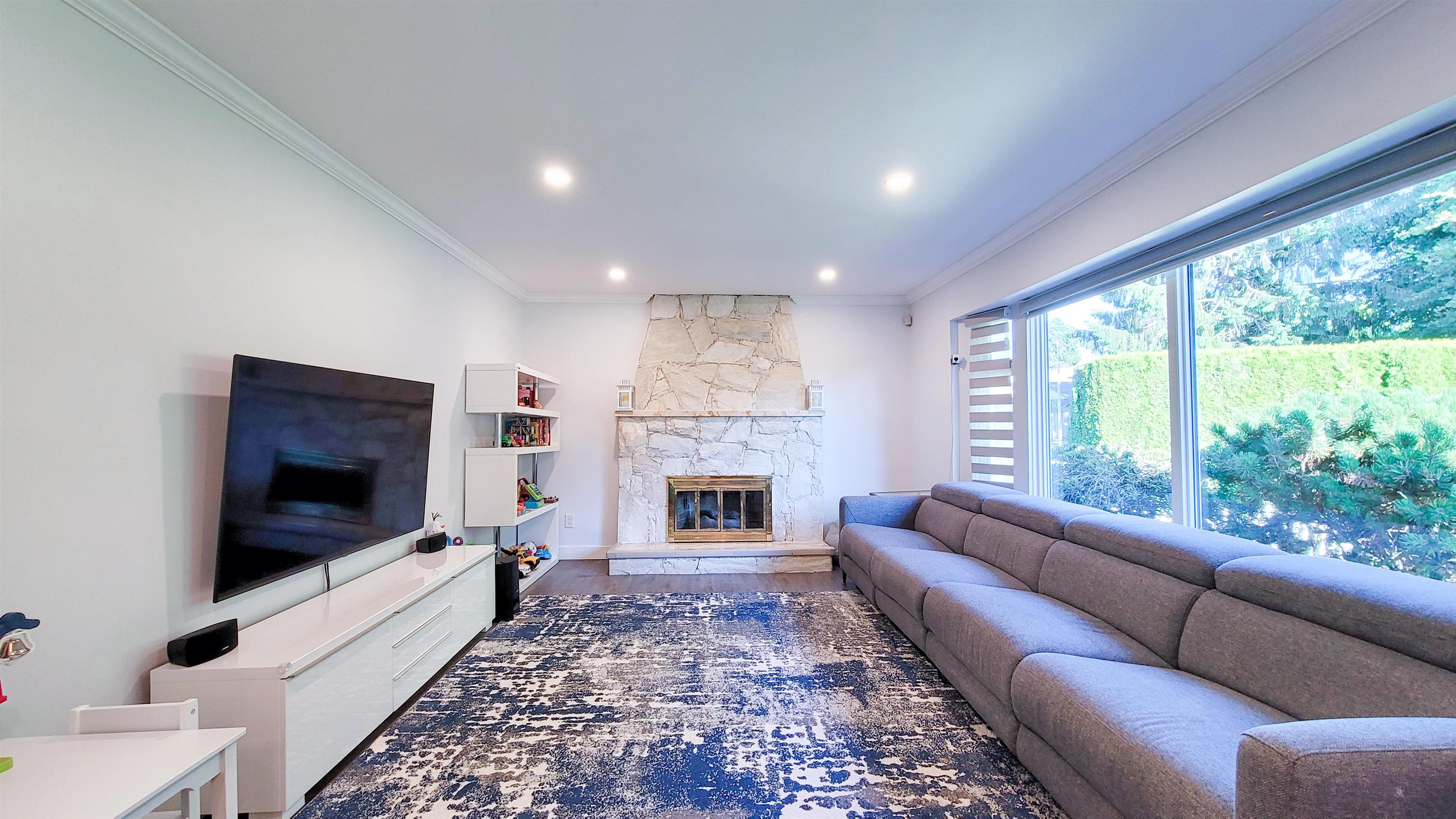 11231 Daniels Road, Richmond, BC V6X 1M5