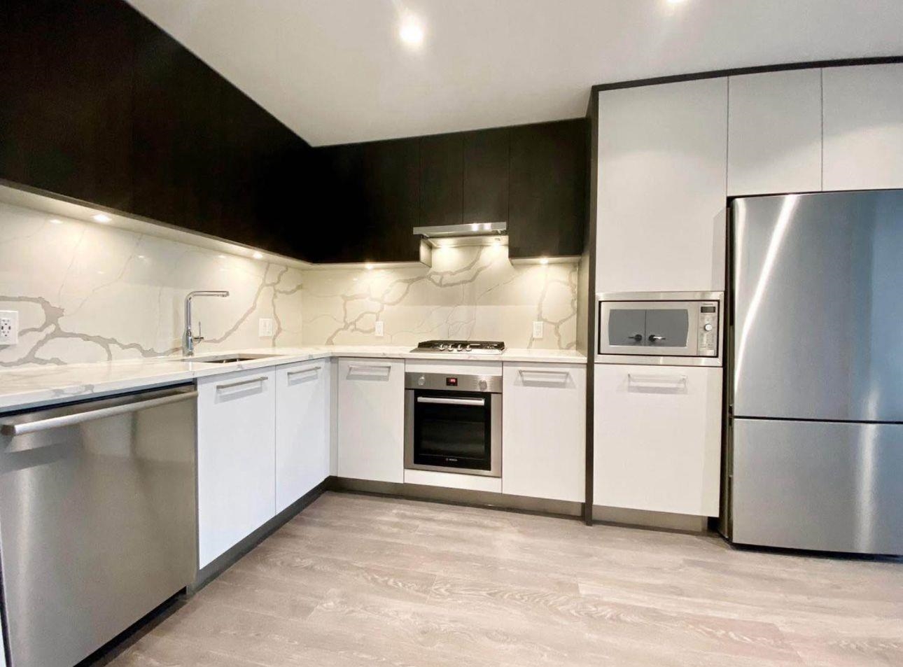 567 Clarke Road #1103, Coquitlam, BC V3J 0K7
