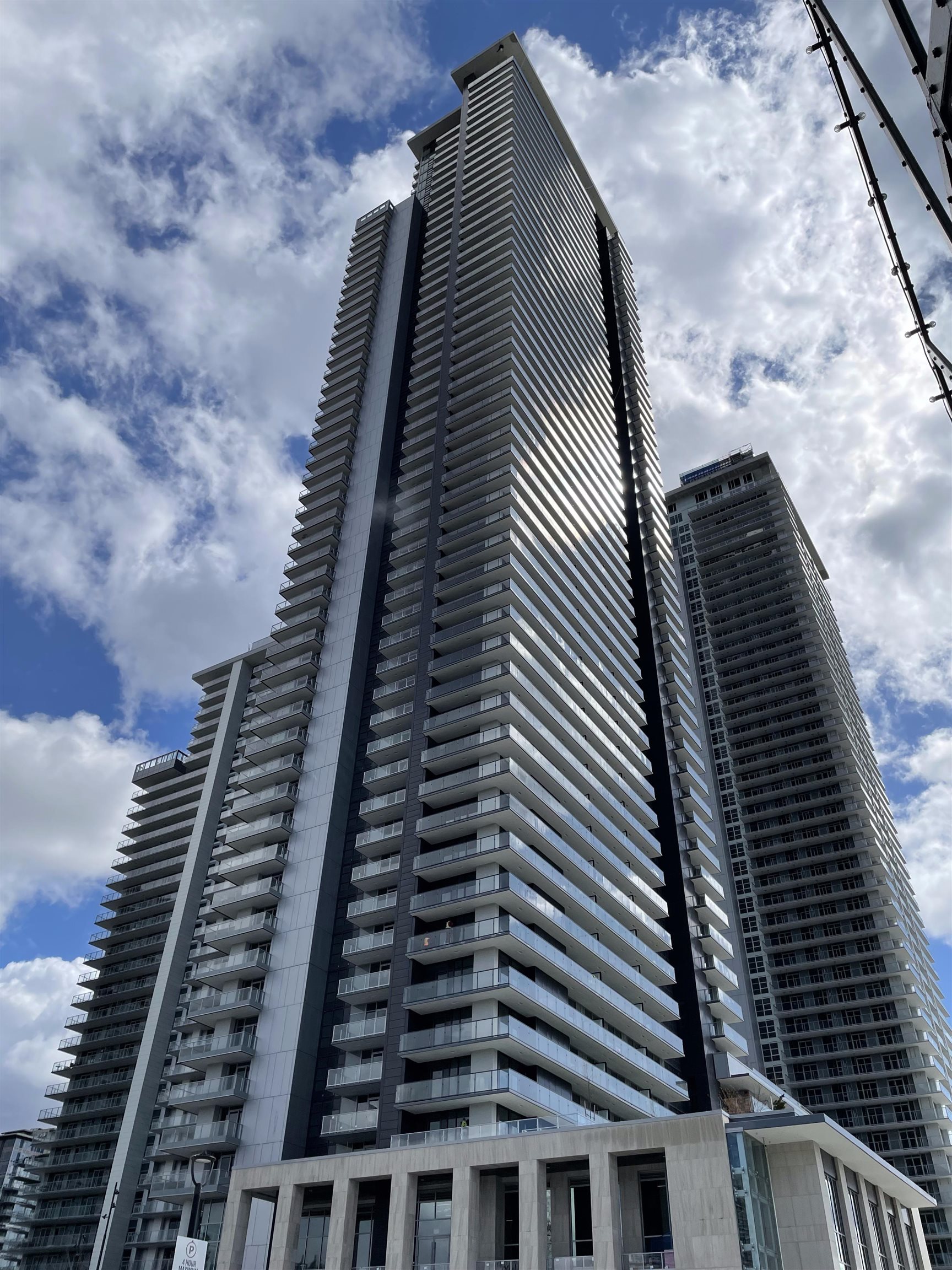 3809 Evergreen Place #3705, Burnaby, BC V3J 0M1