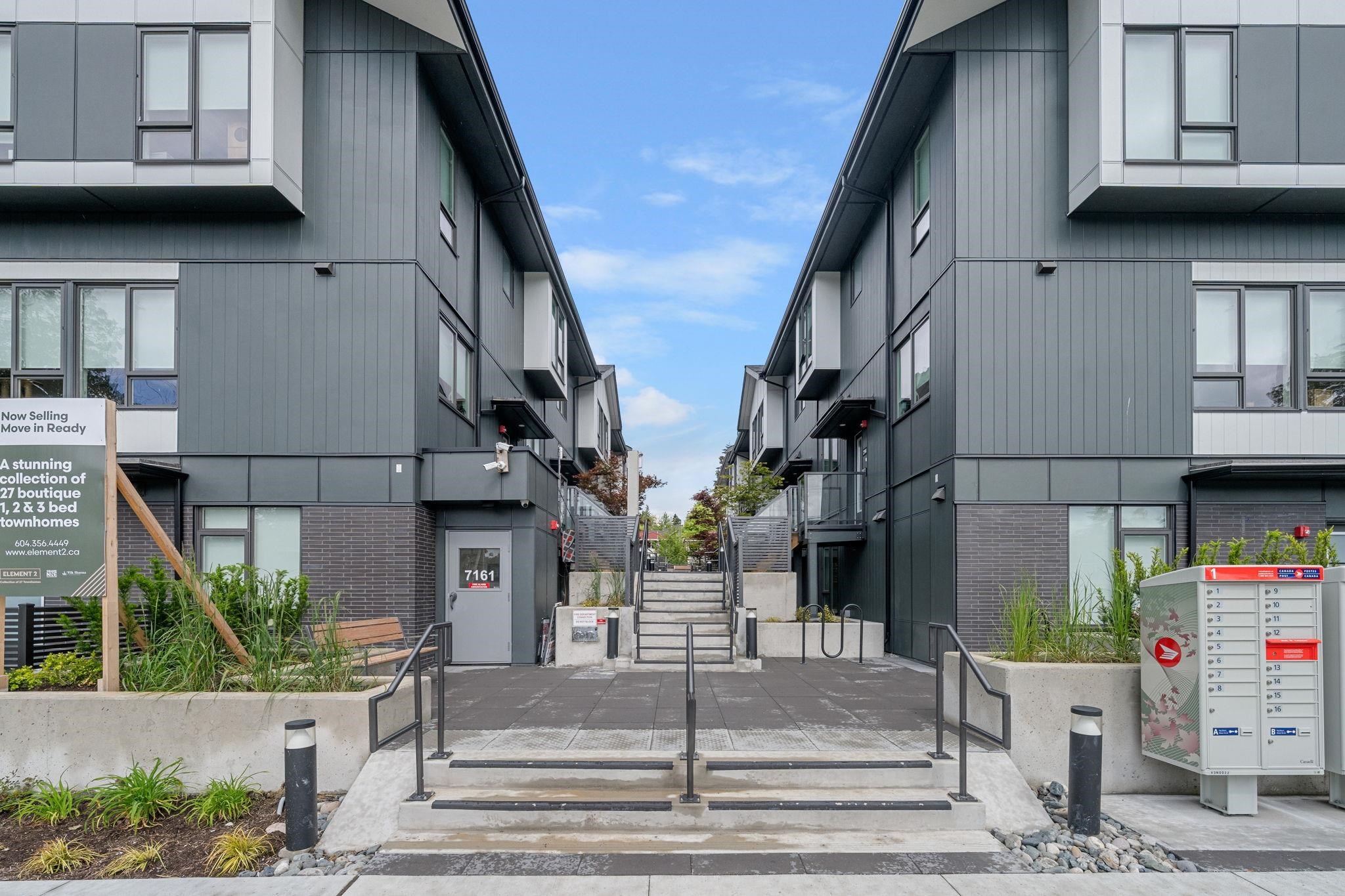 7161 17th Avenue #107, Burnaby, BC V3N 1K8
