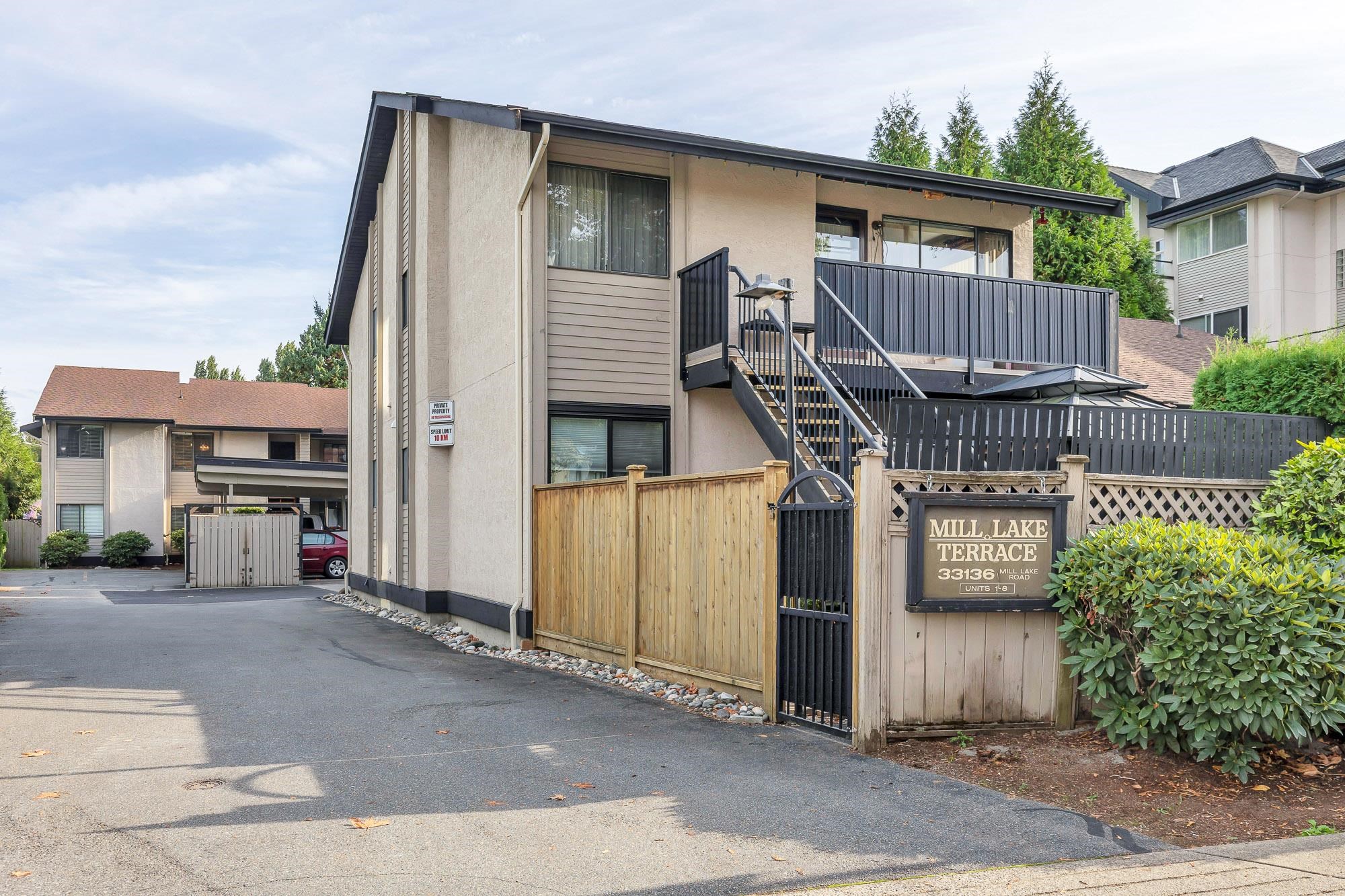33136 Mill Lake Road #8, Abbotsford, BC V2S 2A5