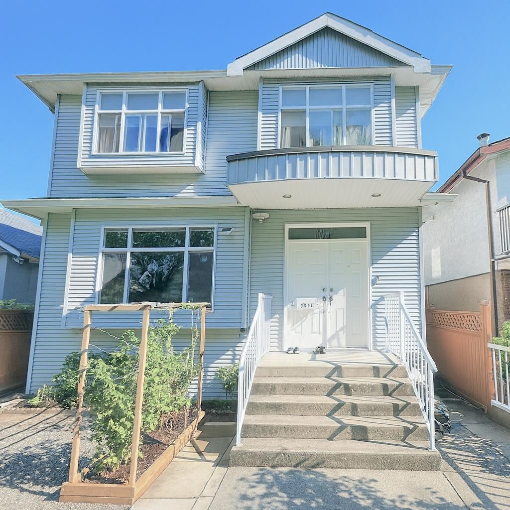 3039 East 18th Avenue, Vancouver, BC V5M 2R4