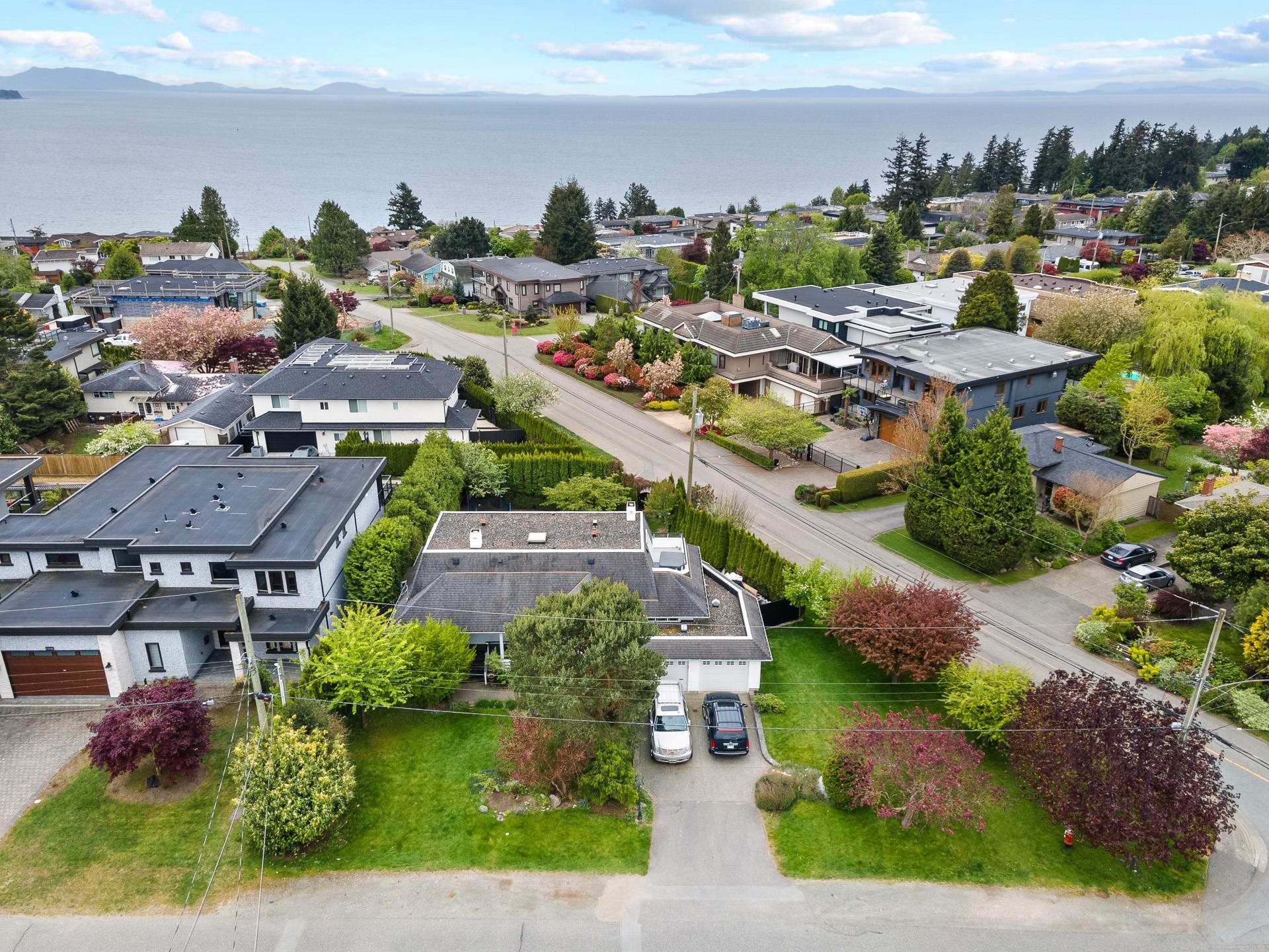 14424 Mann Park Crescent, White Rock, BC V4B 3A8