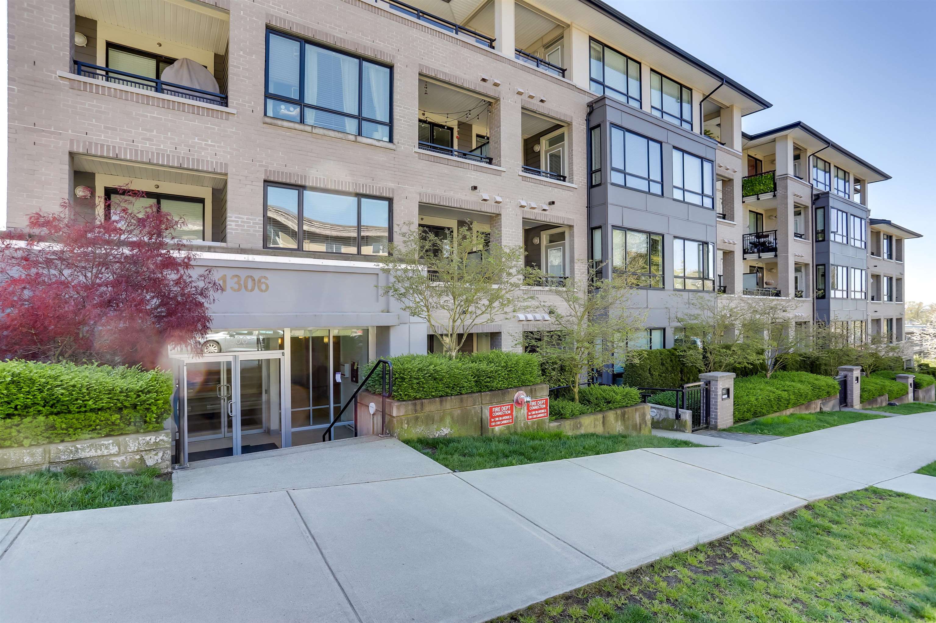 1306 Fifth Avenue, Vancouver, BC V3M 0K5