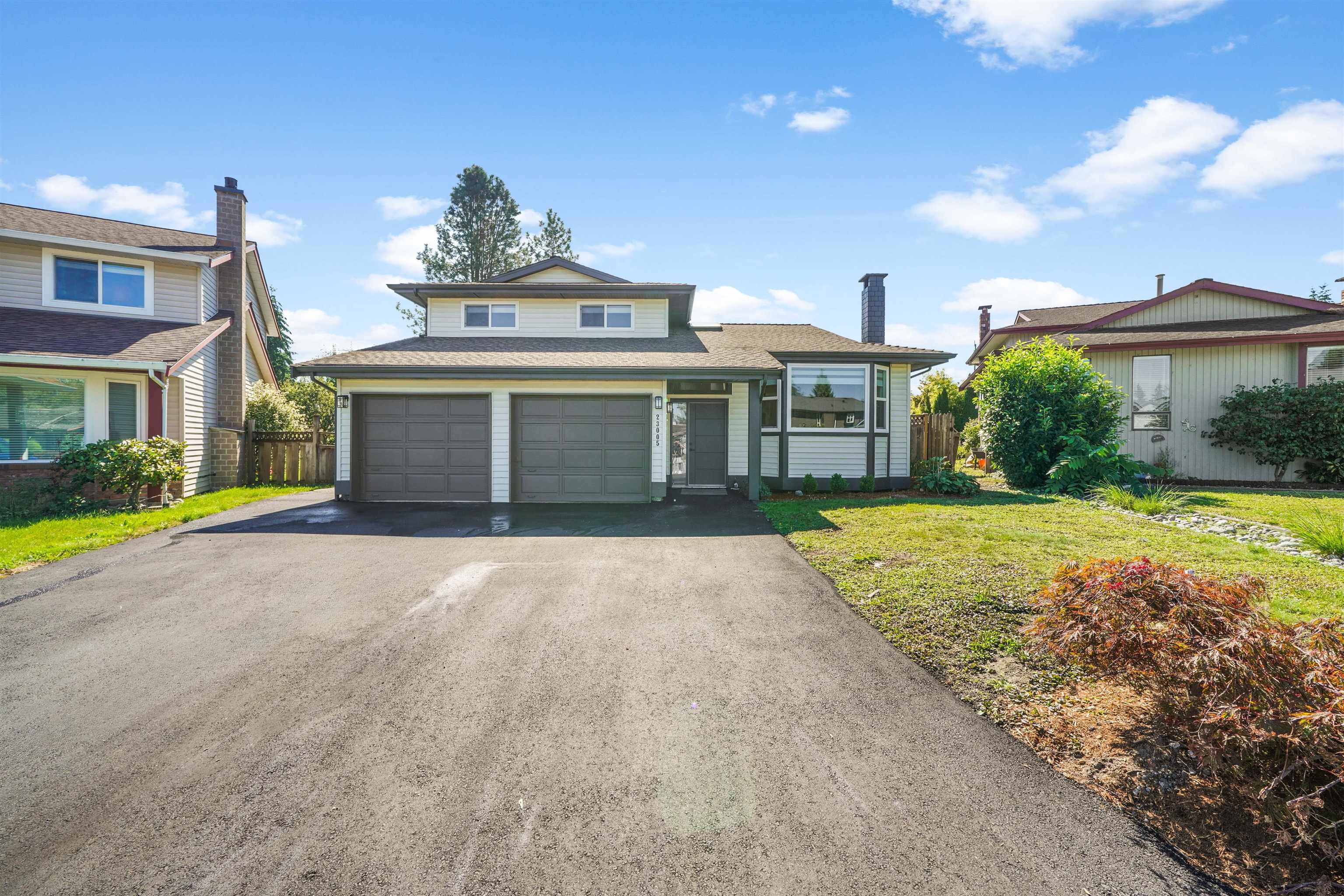 23005 Apple Grove, Maple Ridge, BC V2X 9K3