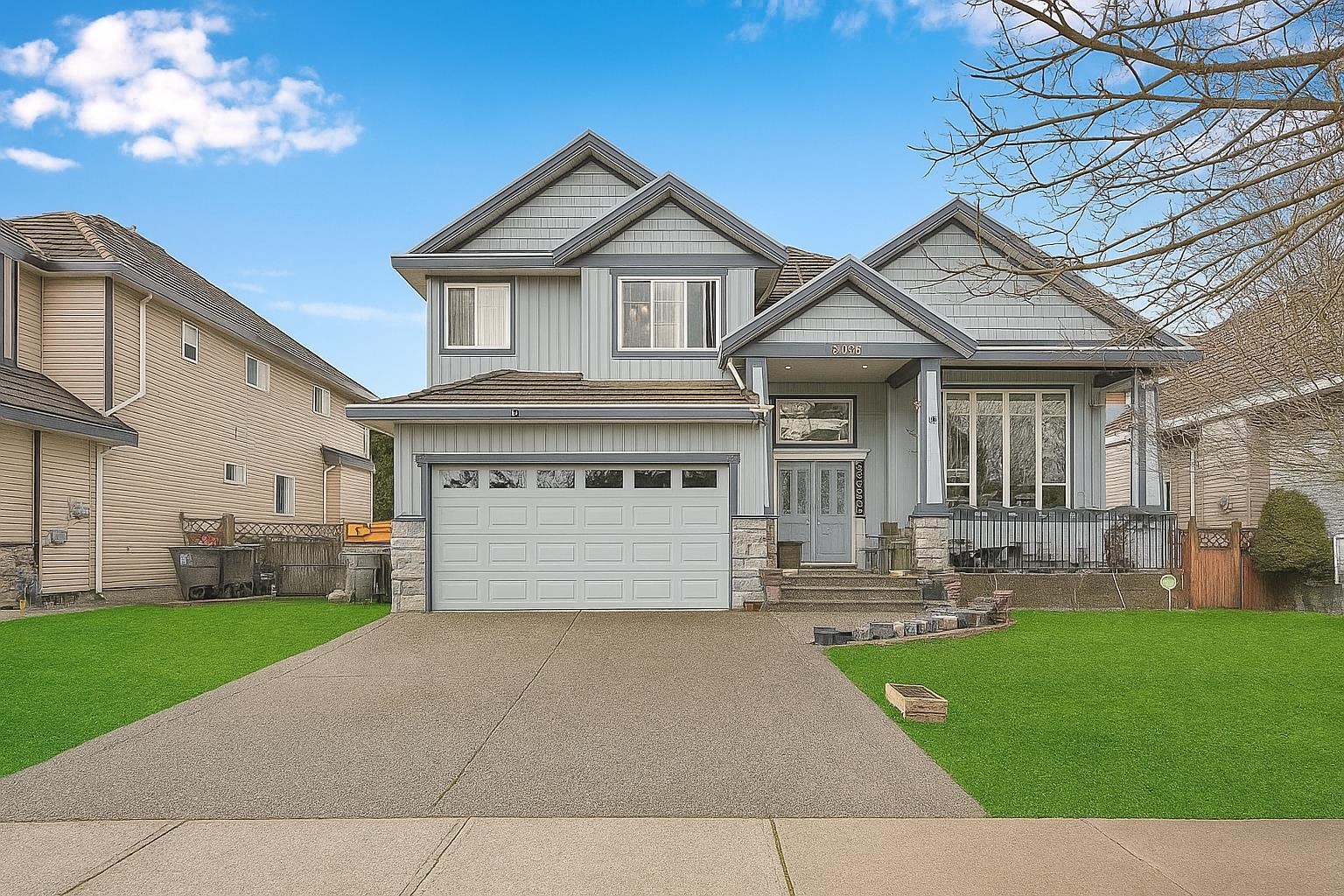 147a Street, Surrey, BC V3S 2T8