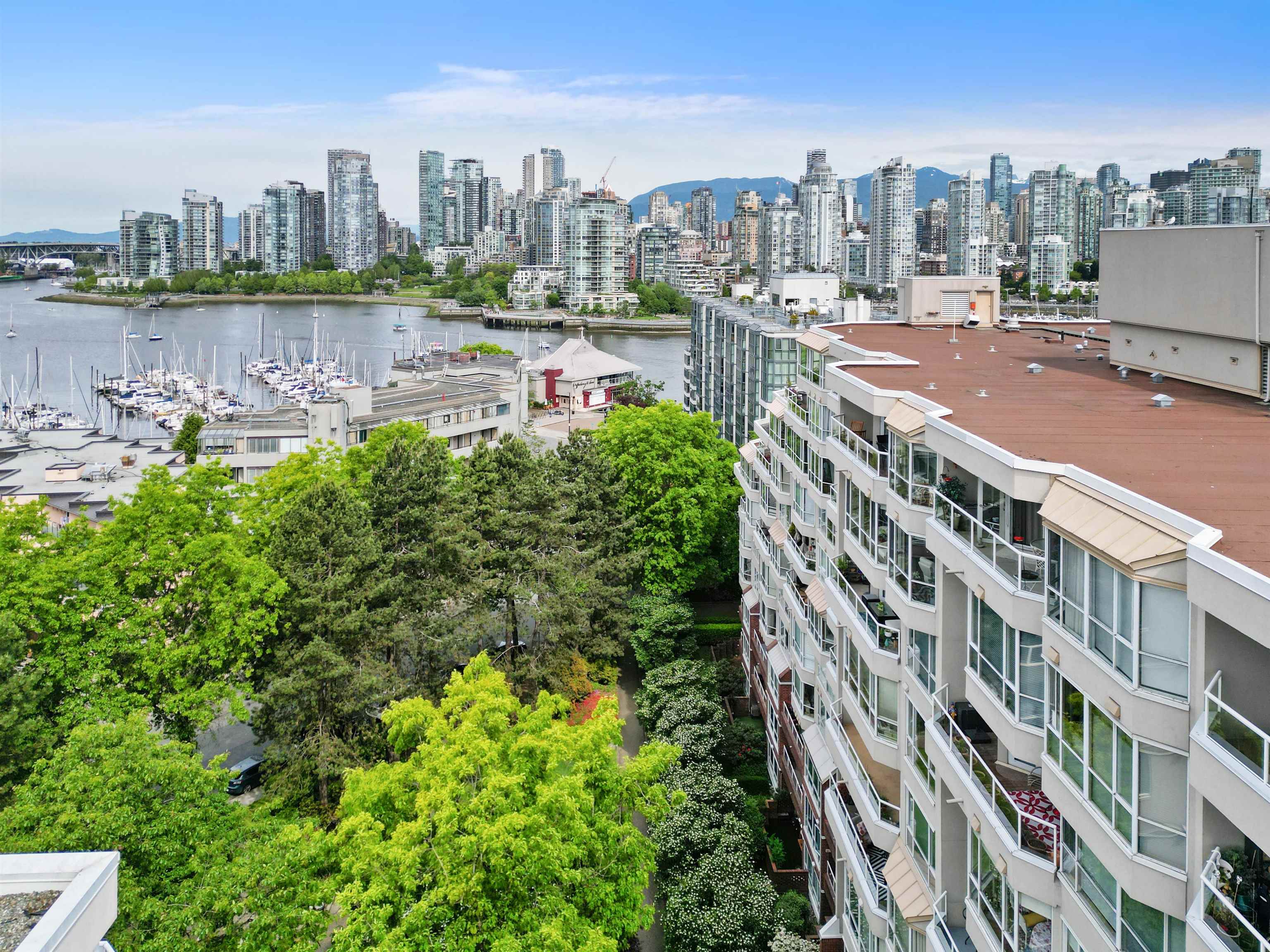 518 Moberly Road #408, Vancouver, BC V5Z 4G3