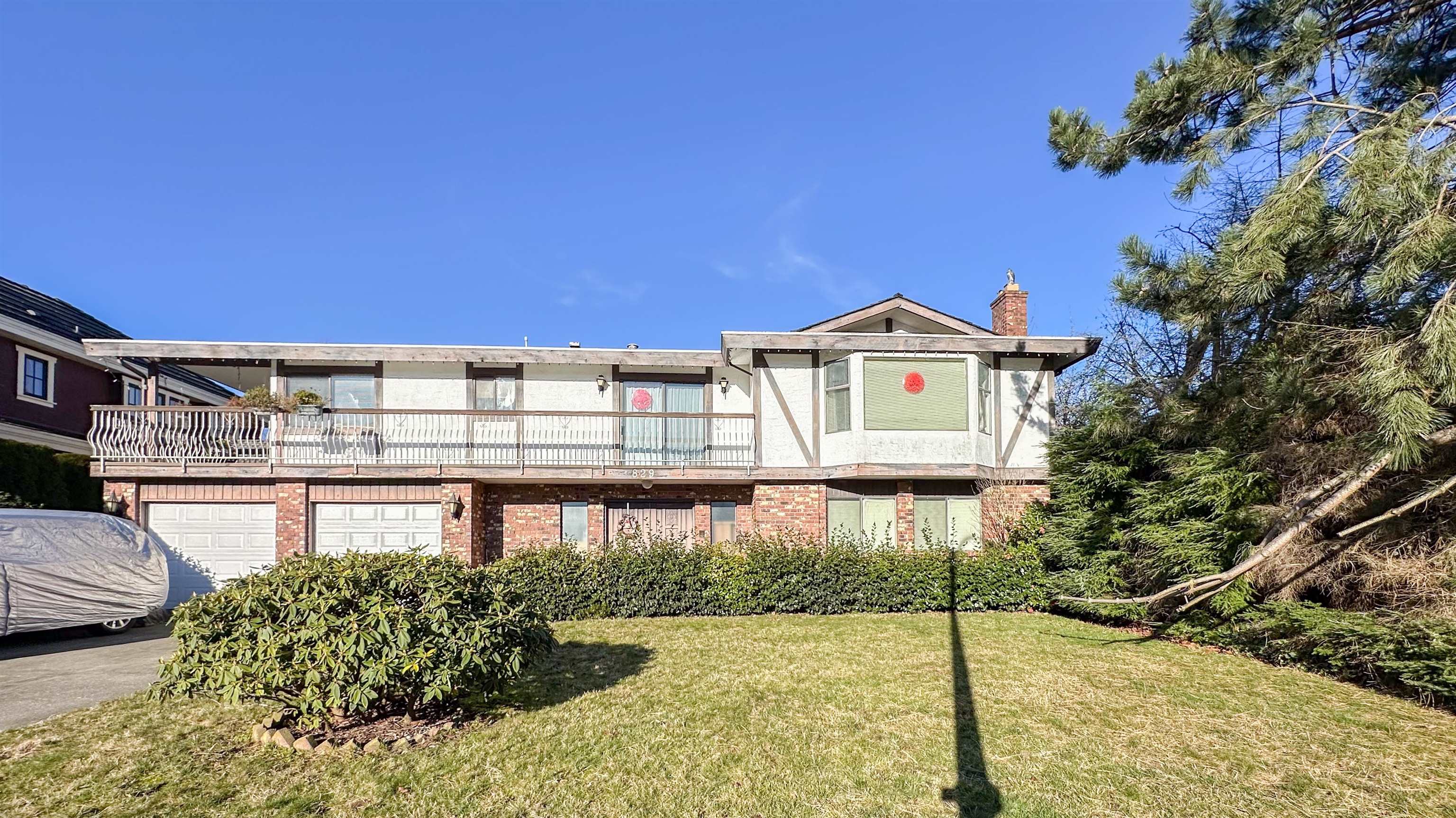 829 West 66th Avenue, Vancouver, BC V6P 2R7