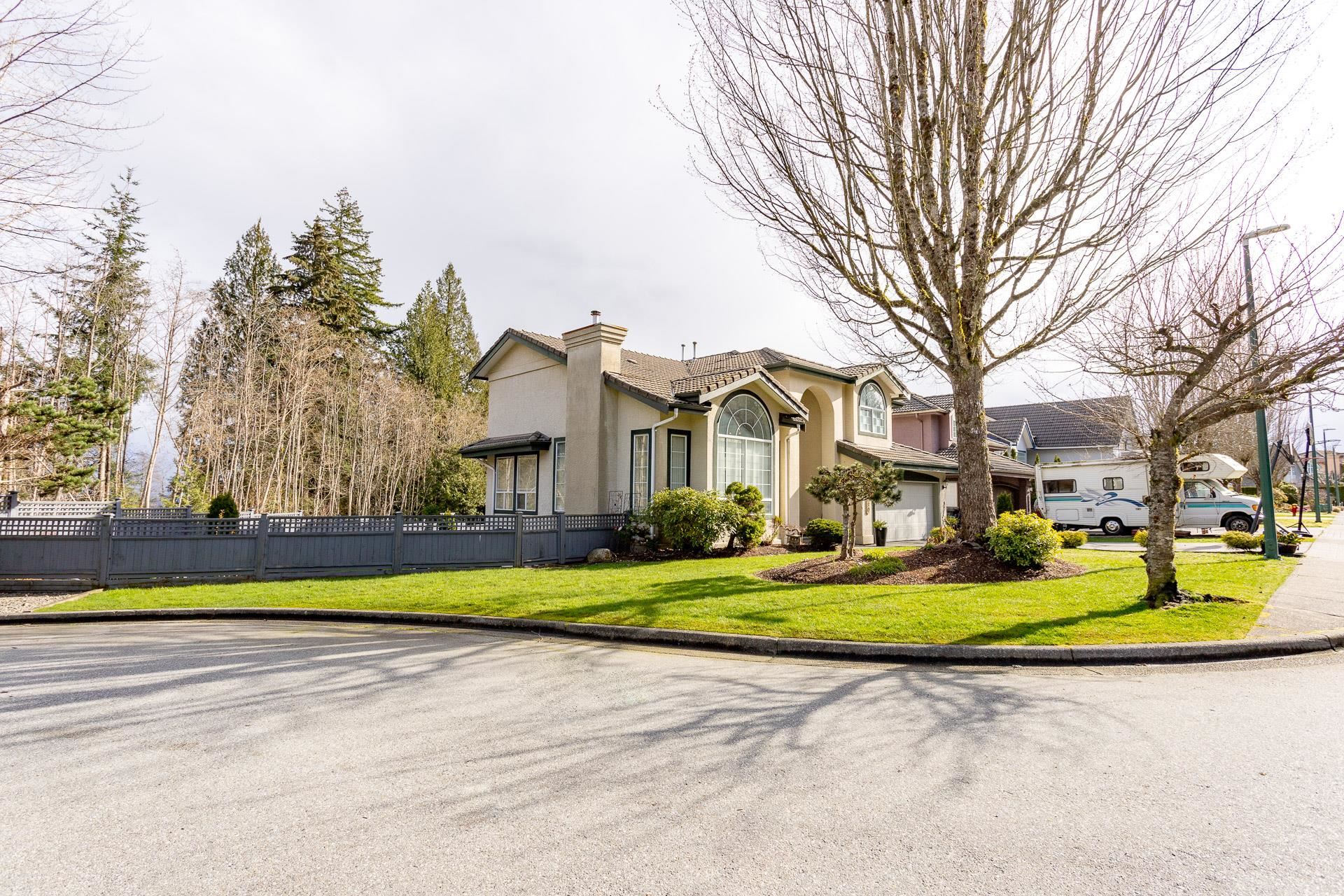 3090 Tanager Court, Coquitlam, BC V3E 3C5