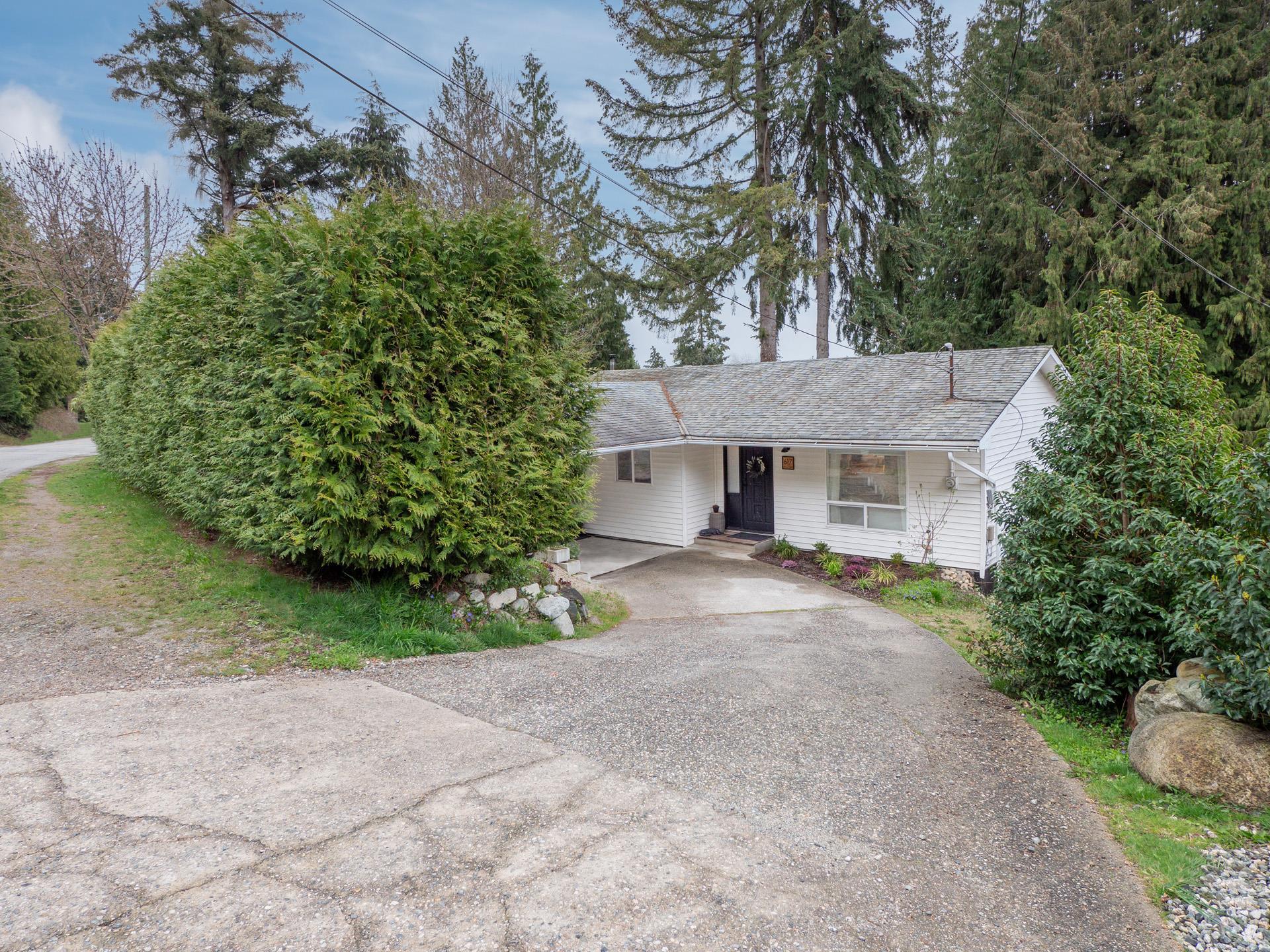 617 Gower Point Road, Gibsons, BC V0N 1V8