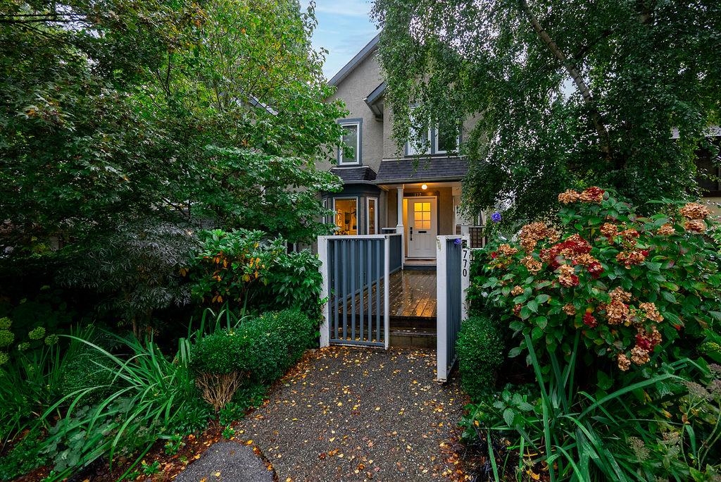 772 Union Street, Vancouver, BC V6A 2C2