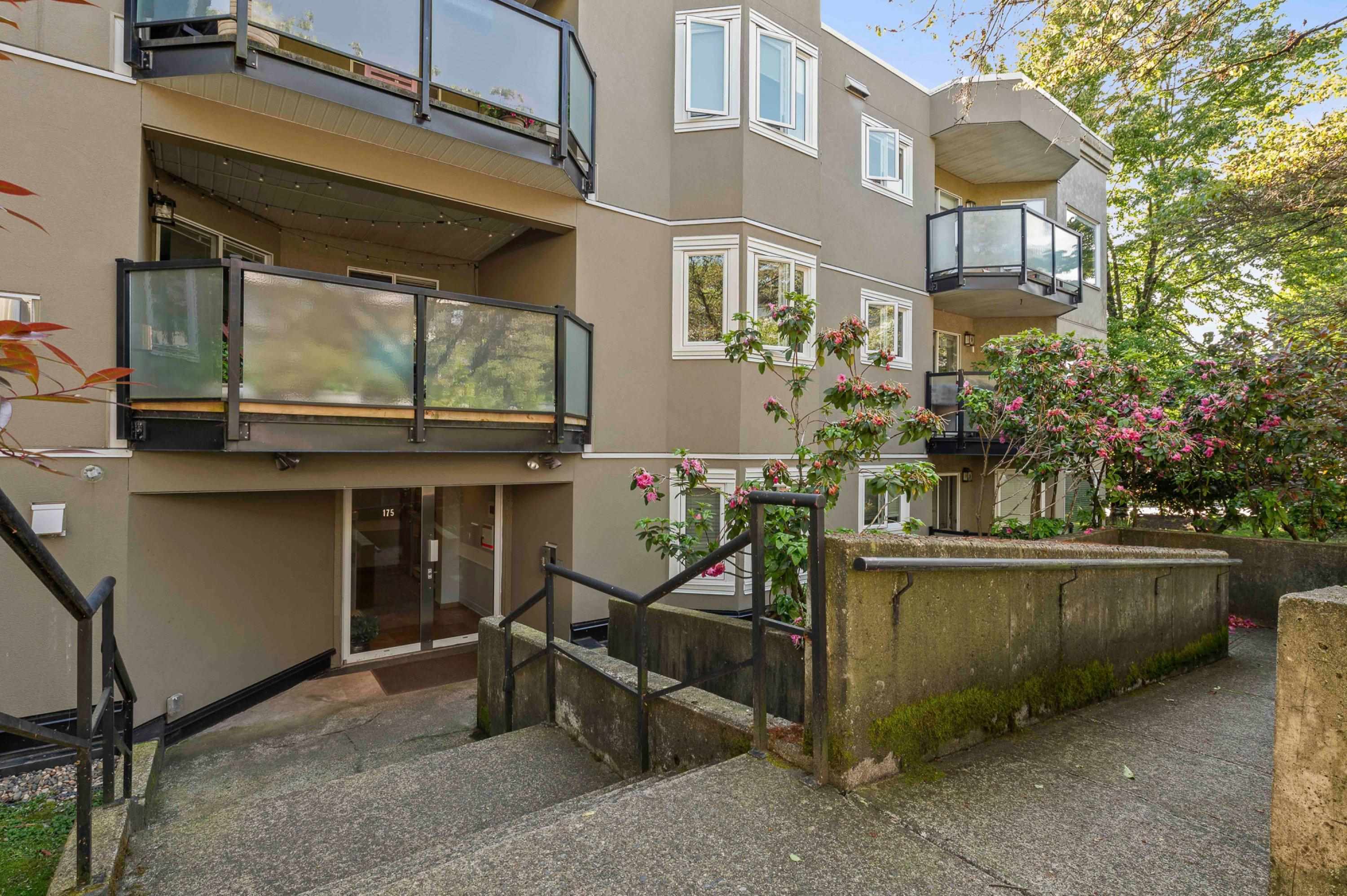 175 West 4th Street #105, North Vancouver, BC V7M 1H6