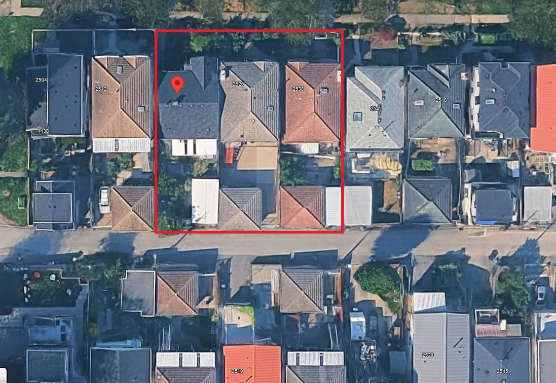 2520 East 28th Avenue, Vancouver, BC V5R 1R6