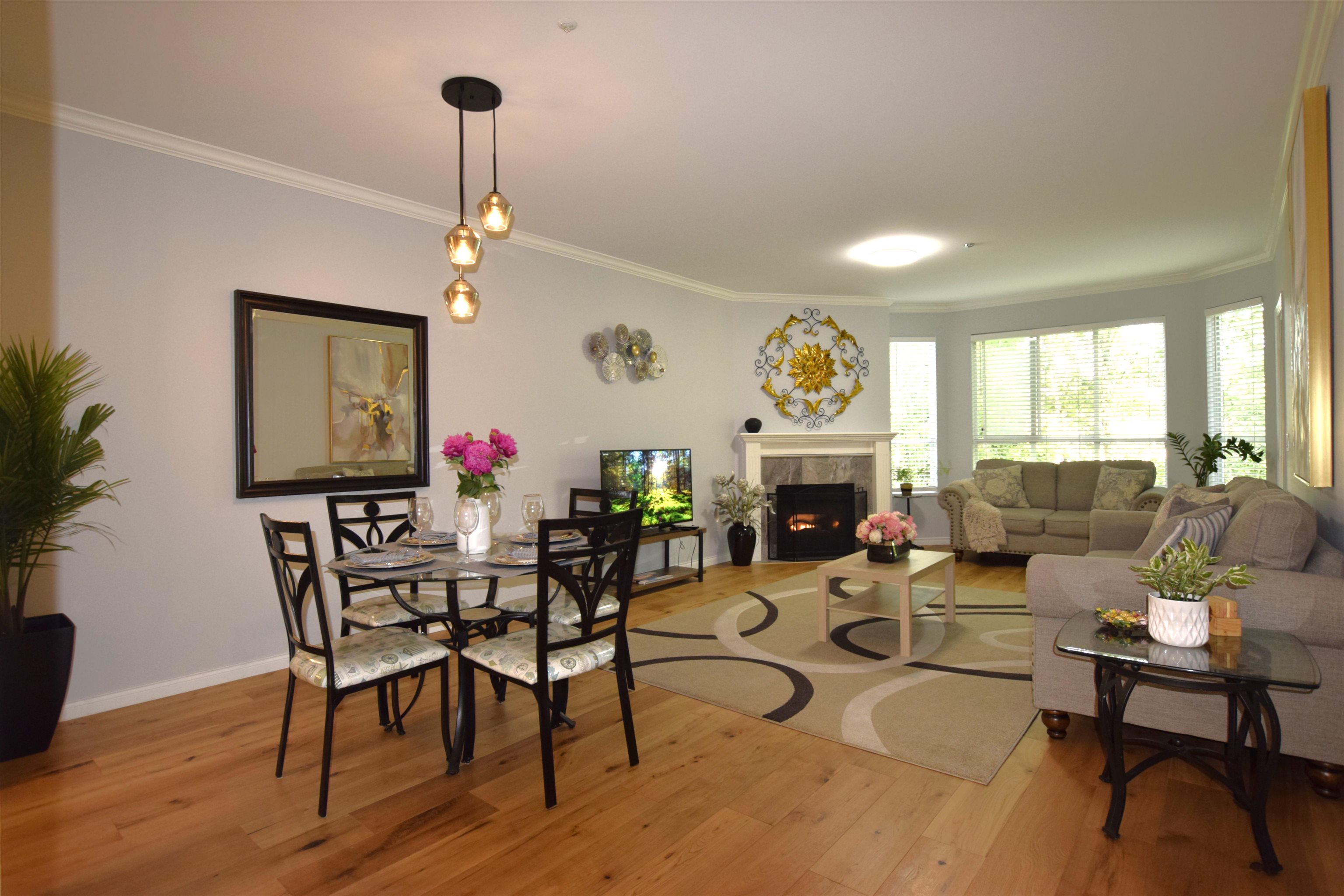 5646 200 Street #304, Langley, BC V3A 1M8