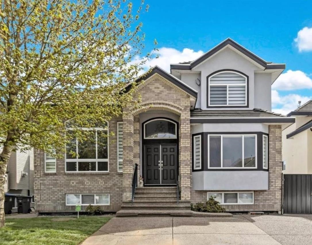 67a Avenue, Surrey, BC V3W 1G3