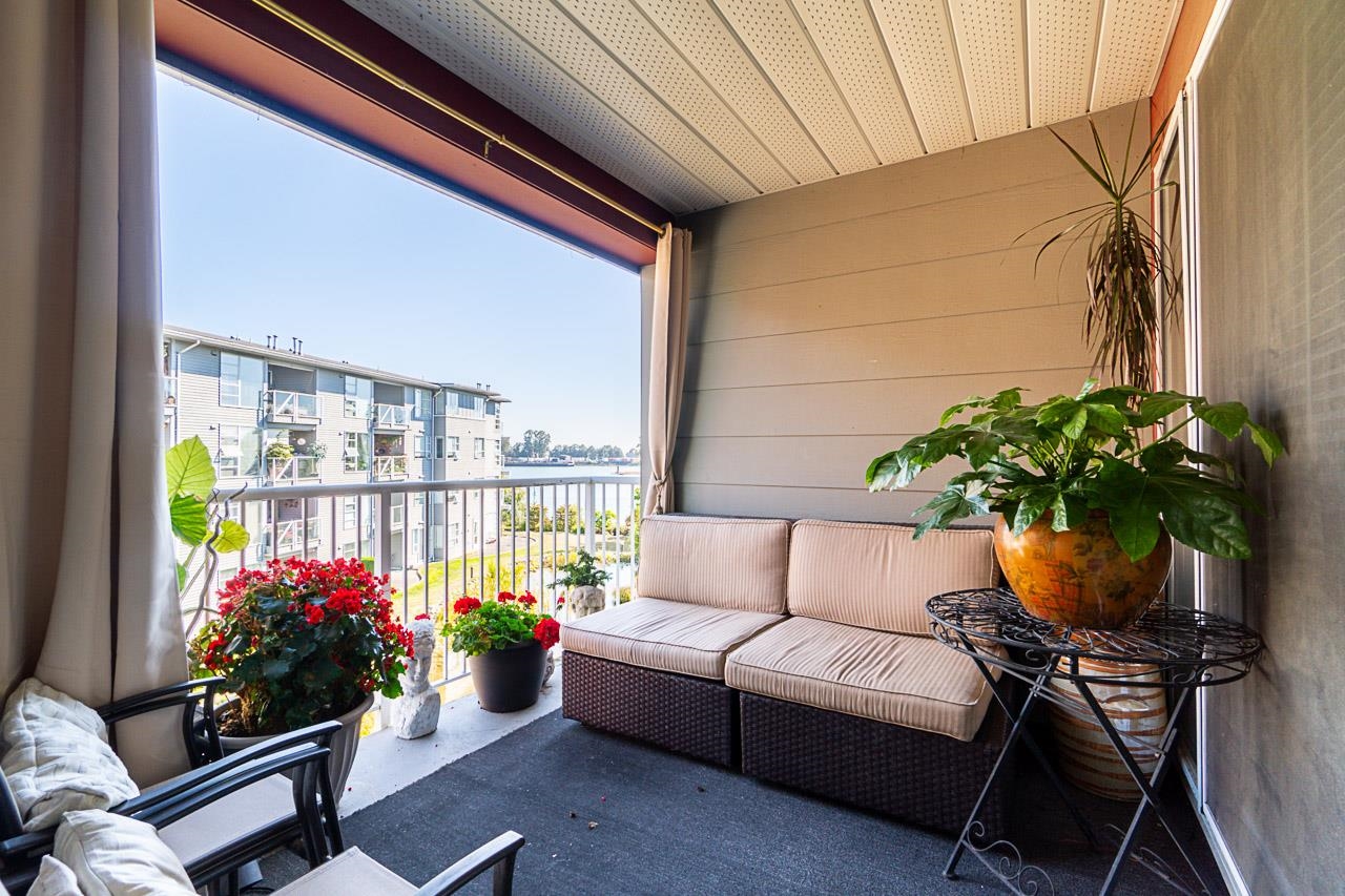 1820 East Kent Avenue South #310, Vancouver, BC V5P 2S7