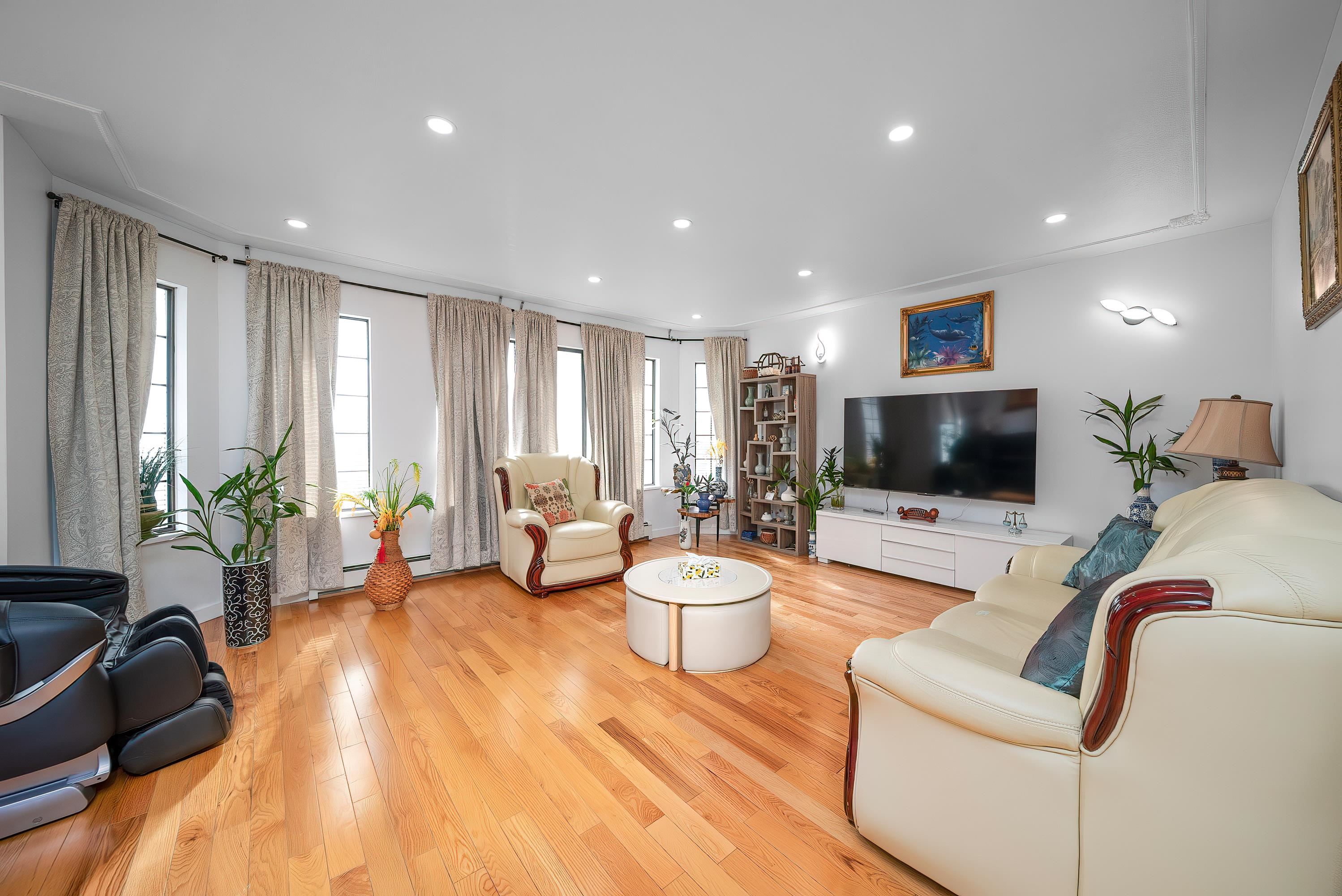 3609 Turner Street, Vancouver, BC V5K 2J2