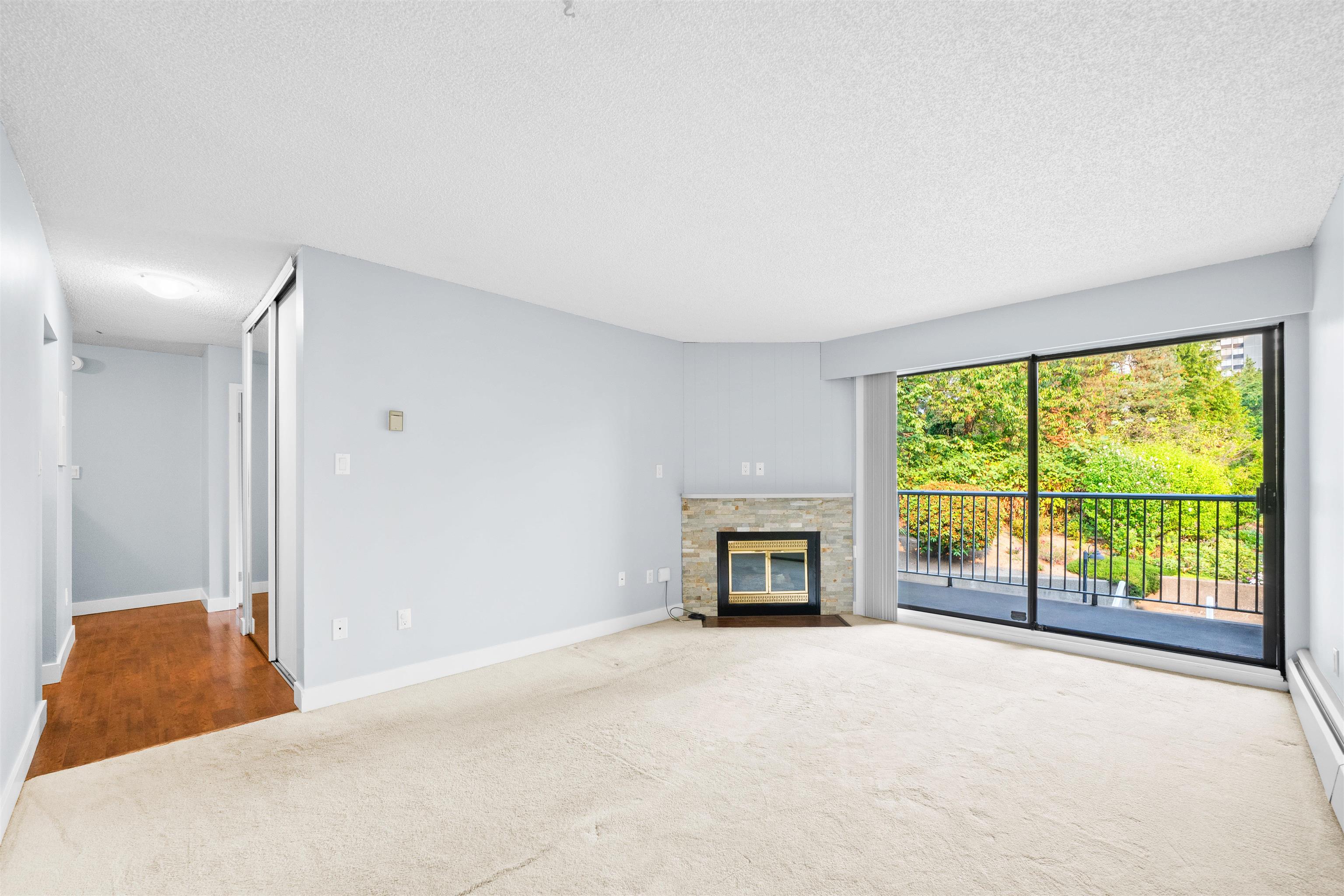 3901 Carrigan Court #201, Burnaby, BC V3N 4K1