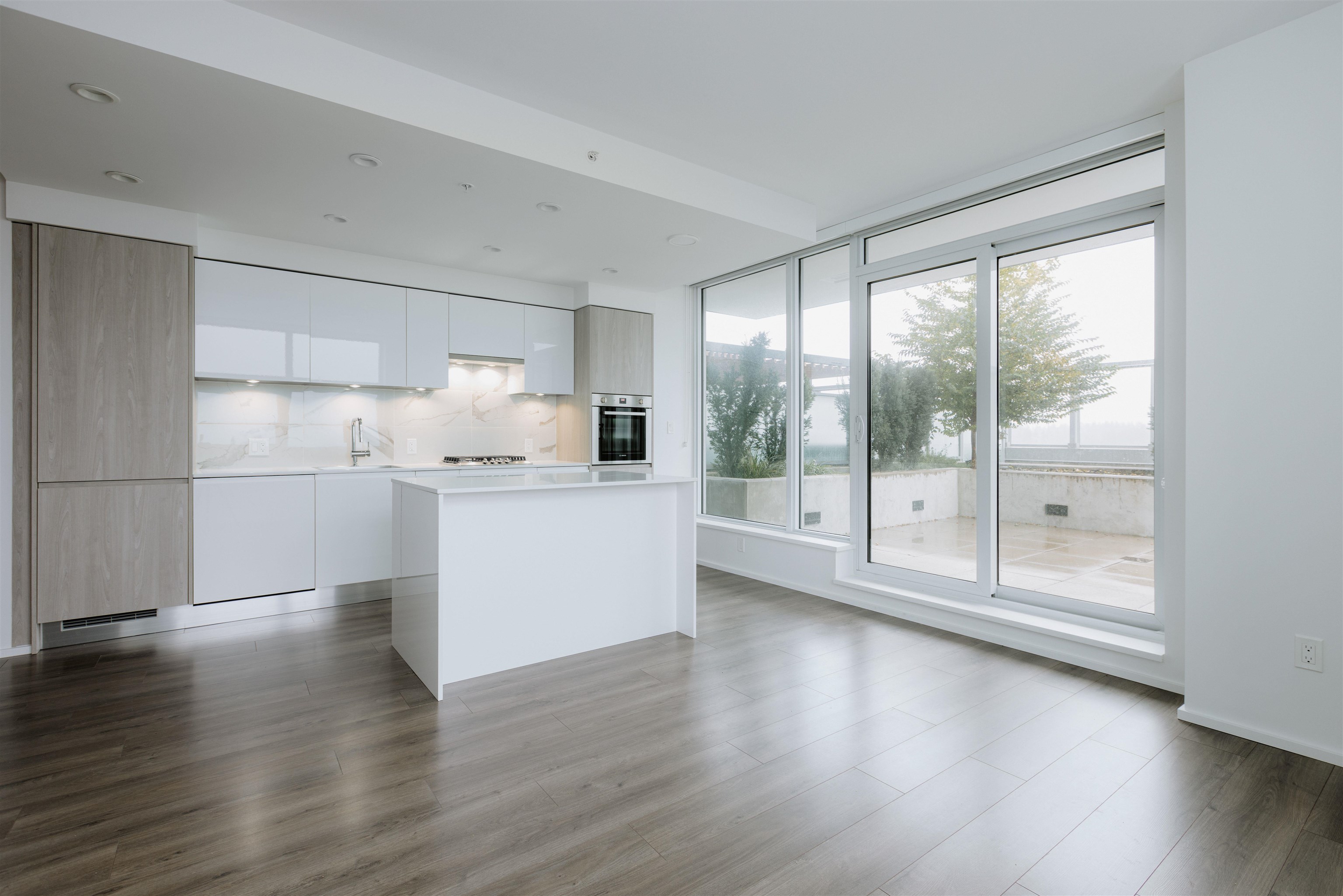 3888 Evergreen Pl #3203, Burnaby, BC V3J 0M3