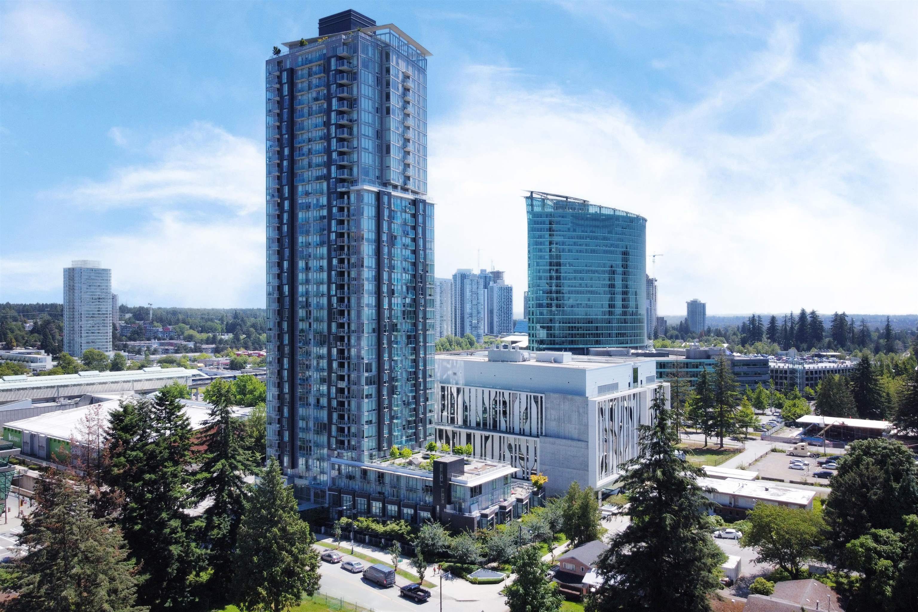 13438 Central Avenue #2612, Surrey, BC V3T 0N2