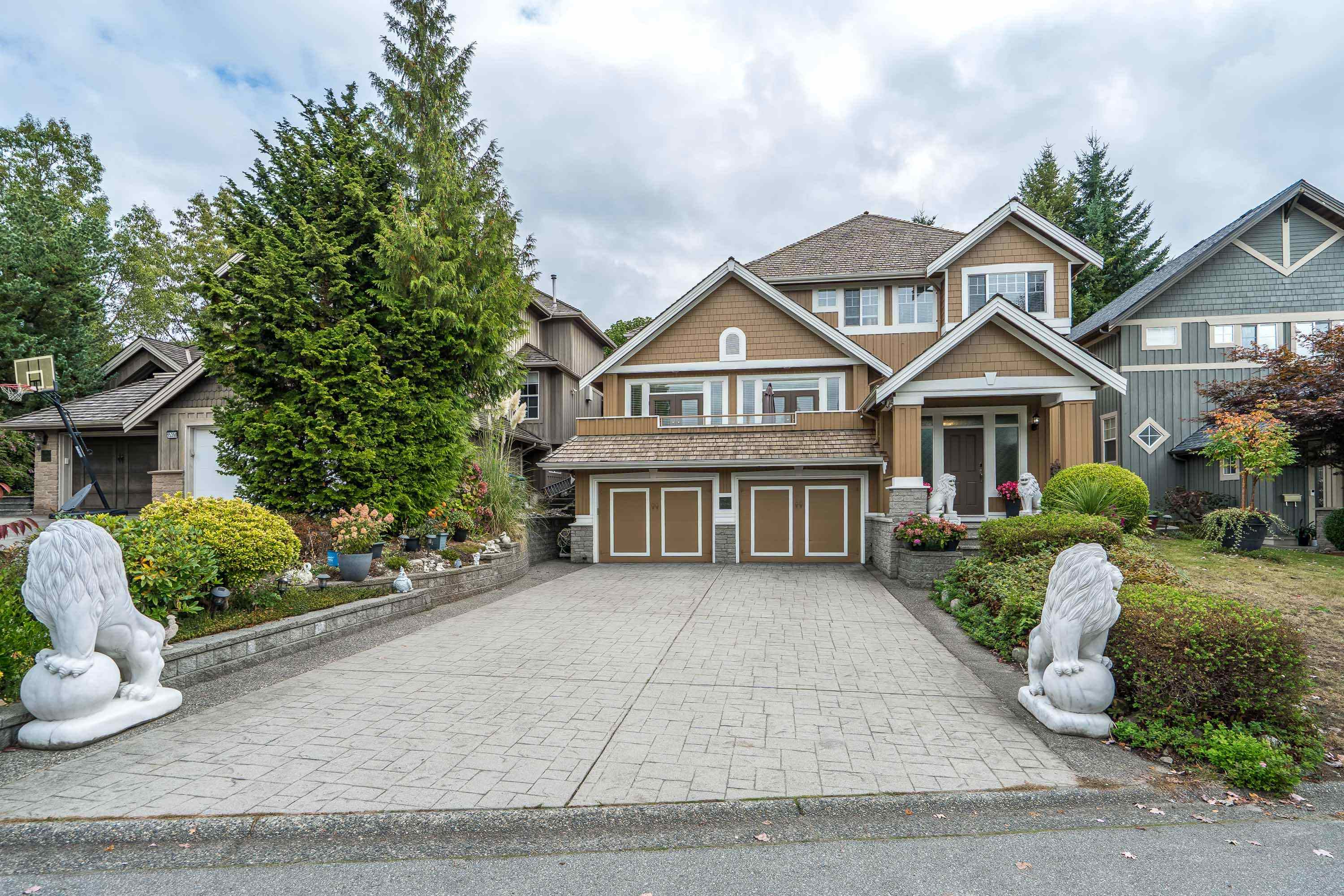15396 Sequoia Drive, Surrey, BC V3S 8N4