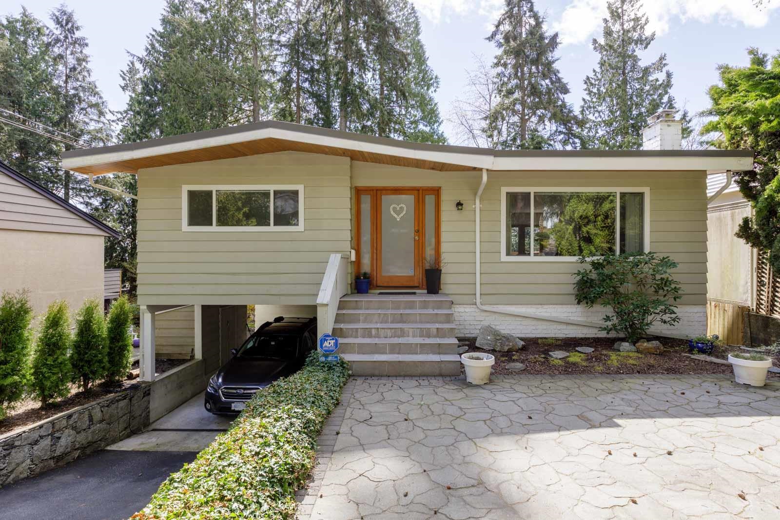 1133 Doran Road, North Vancouver, BC V7J 1M8