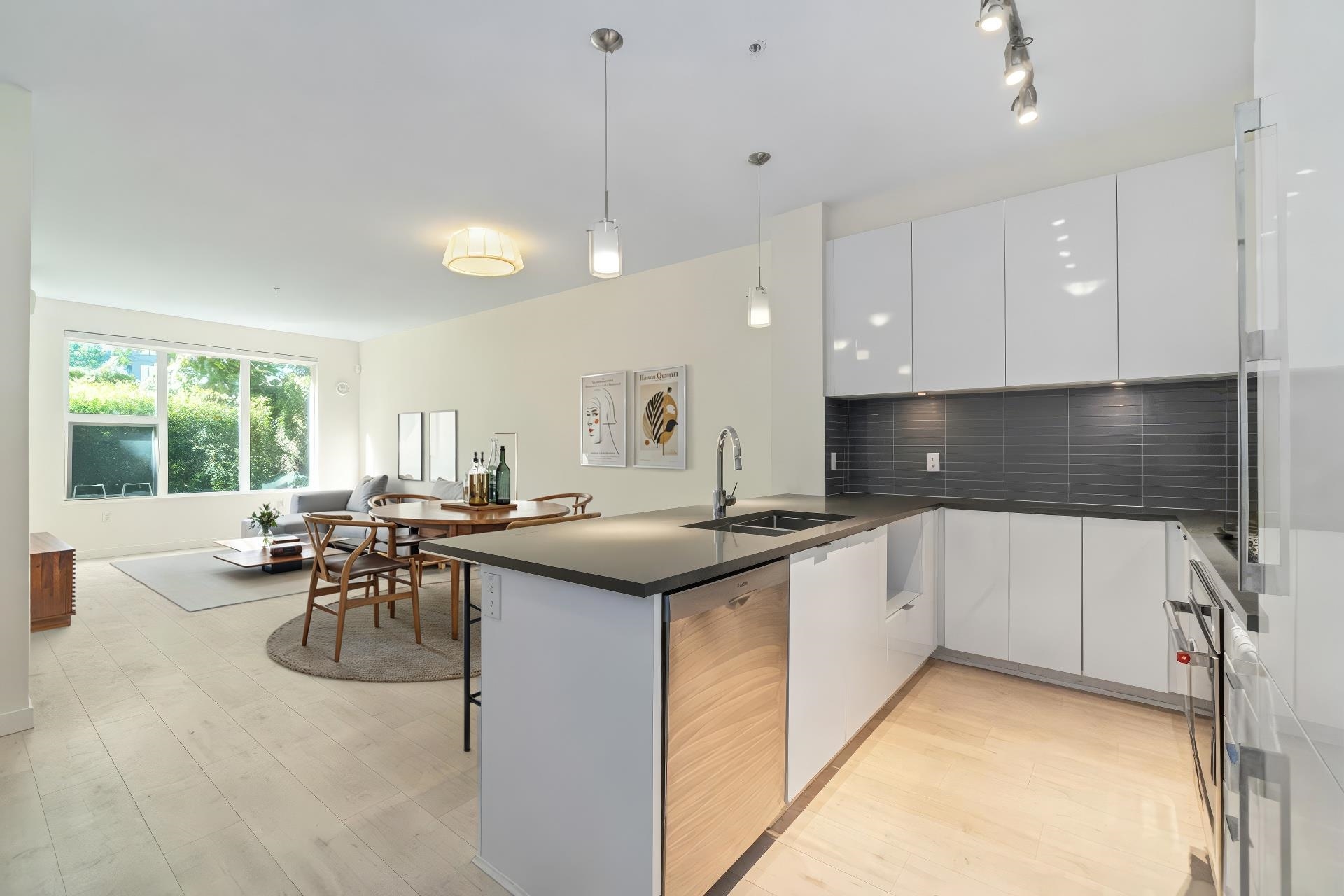 9388 Tomicki Avenue #106, Richmond, BC V6X 0P1