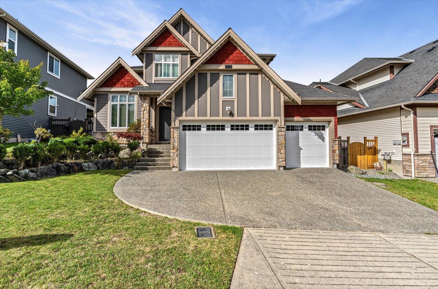 2203 Riesling Drive, Abbotsford, BC V4X 0A6