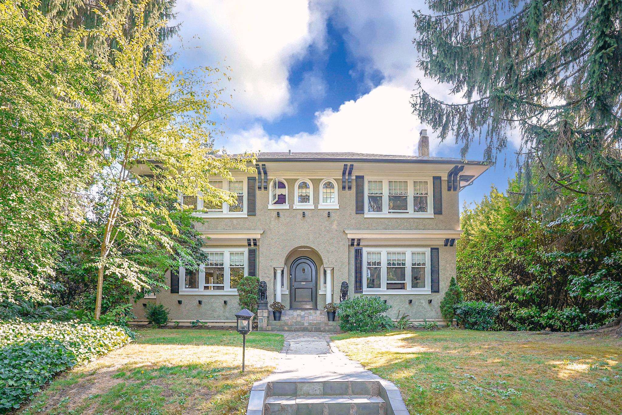 1564 West 26th Avenue, Vancouver, BC V6J 2W9