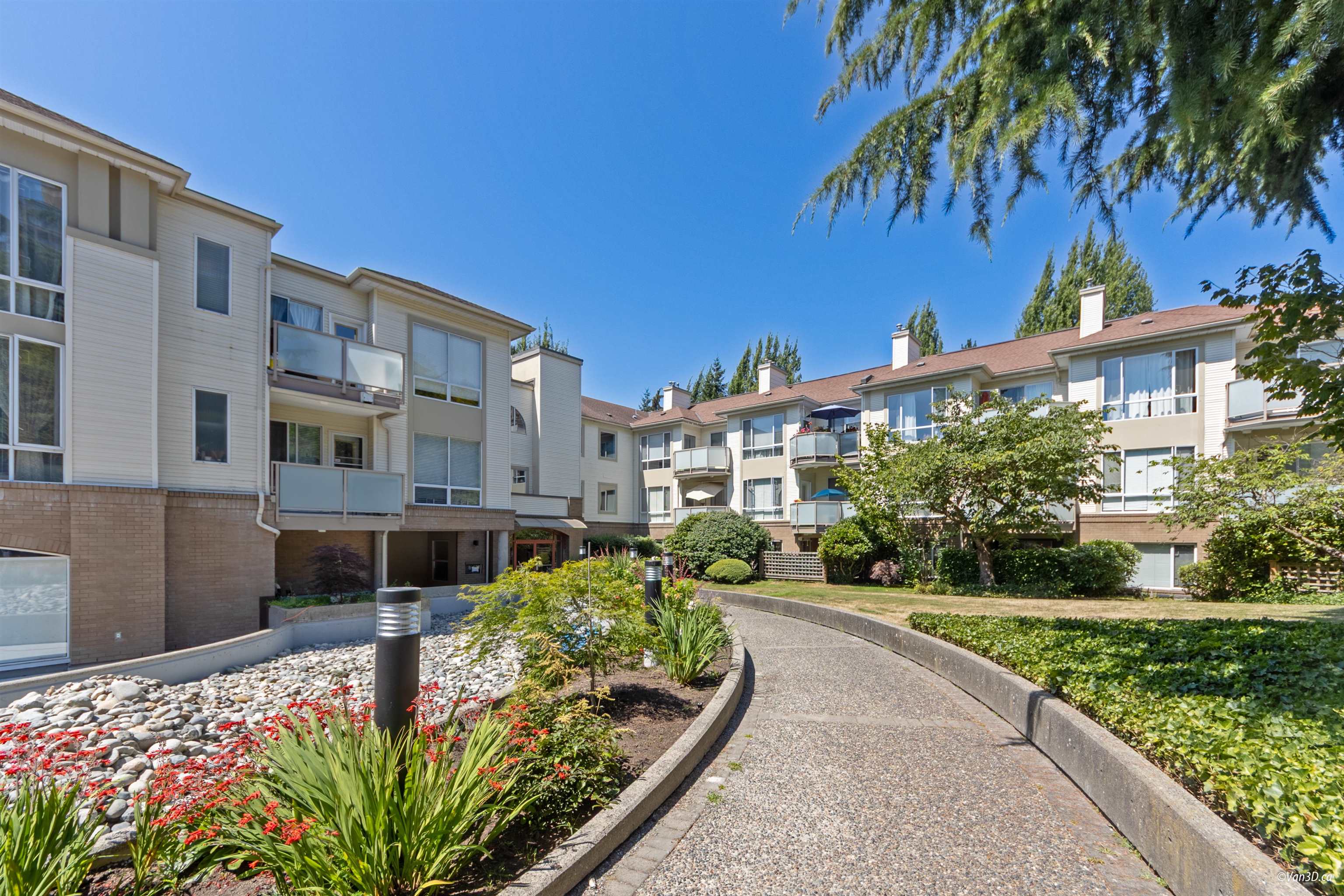 6742 Station Hill Court #105, Burnaby, BC V3N 4V2