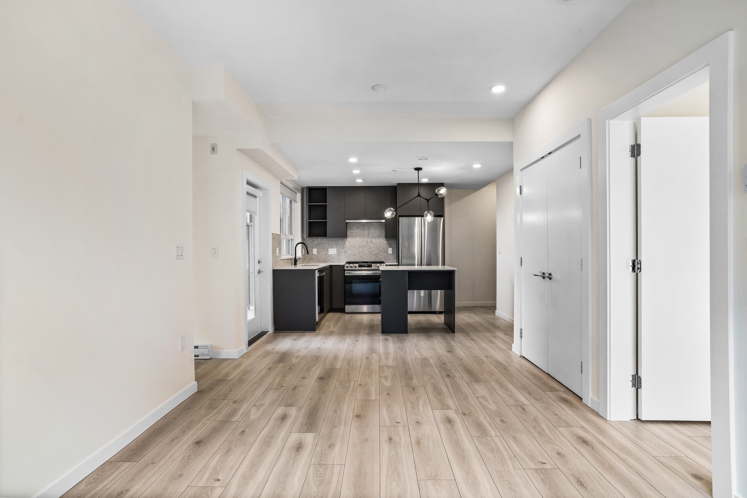 7920 206 Street #301, Langley, BC V3A 8S5