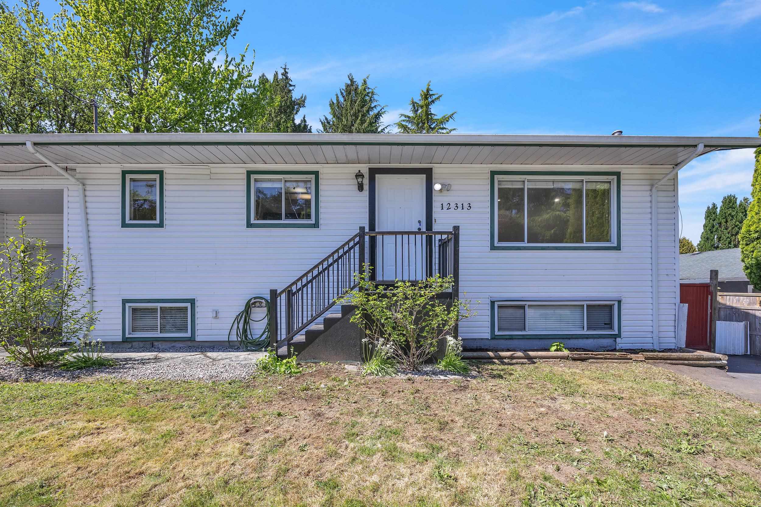 228 Street, Maple Ridge, BC V2X 6M5