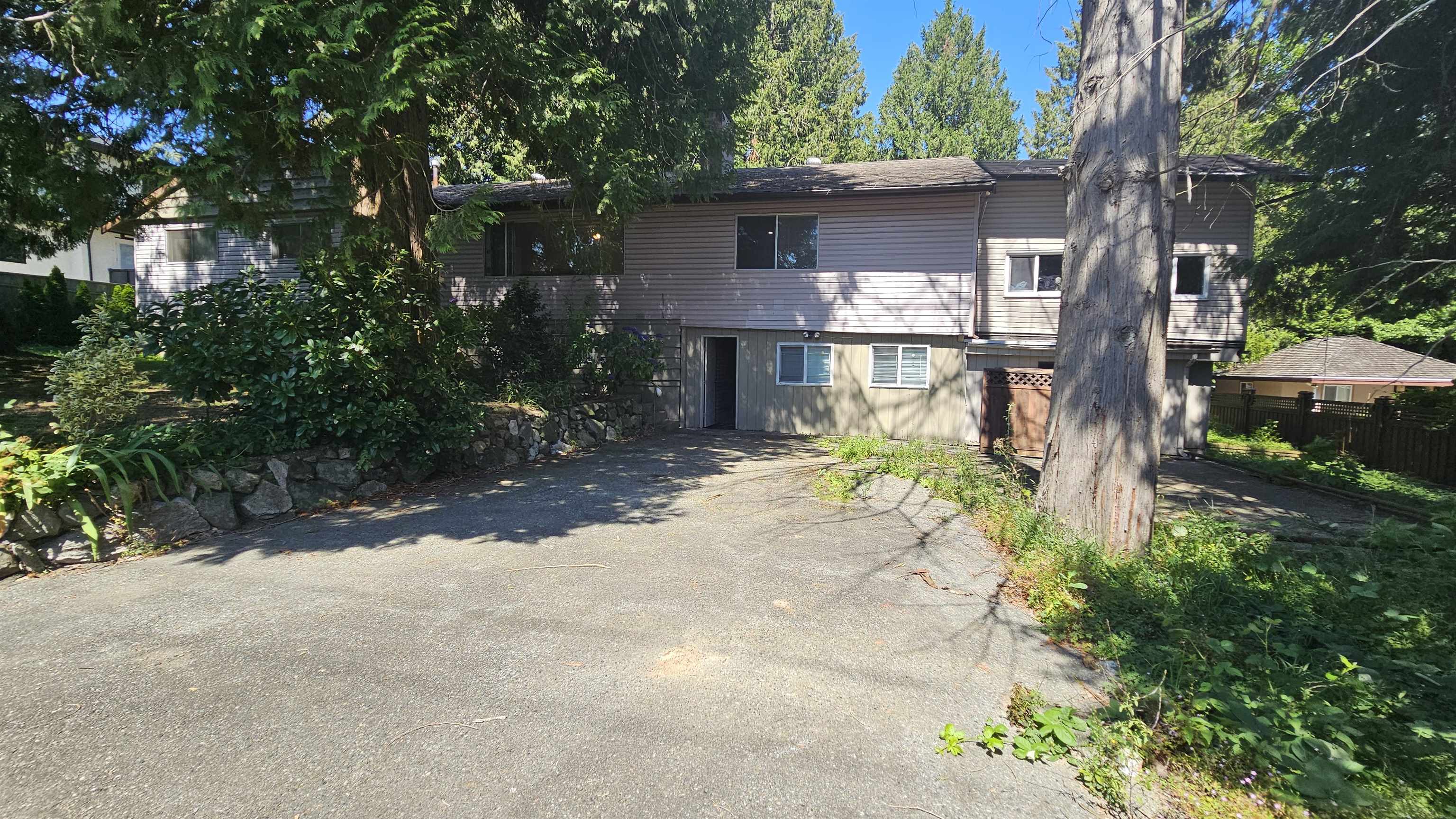 72 Avenue, Surrey, BC V3S 2G3