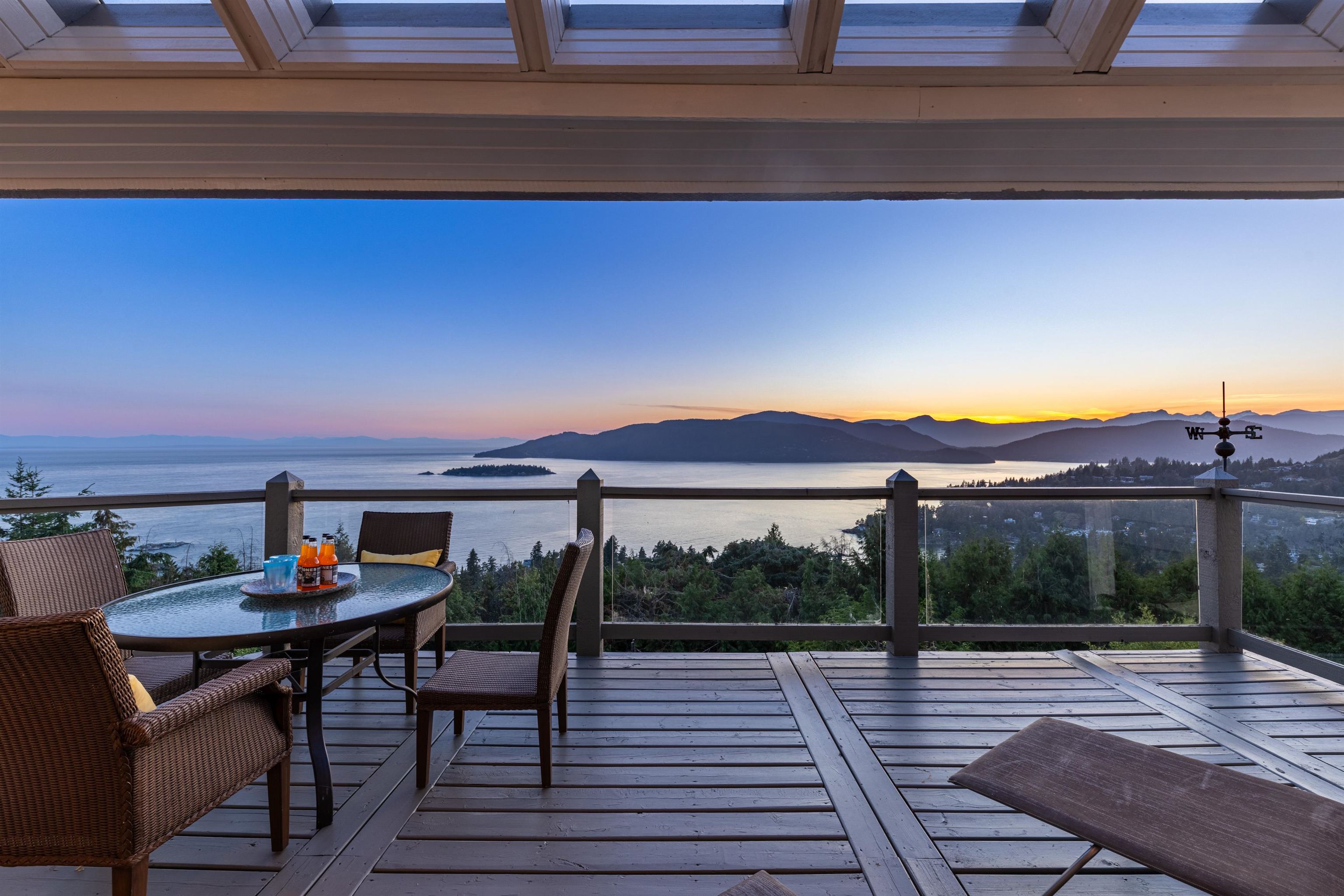 5433 Monte Bre Place, West Vancouver, BC V7W 3A8
