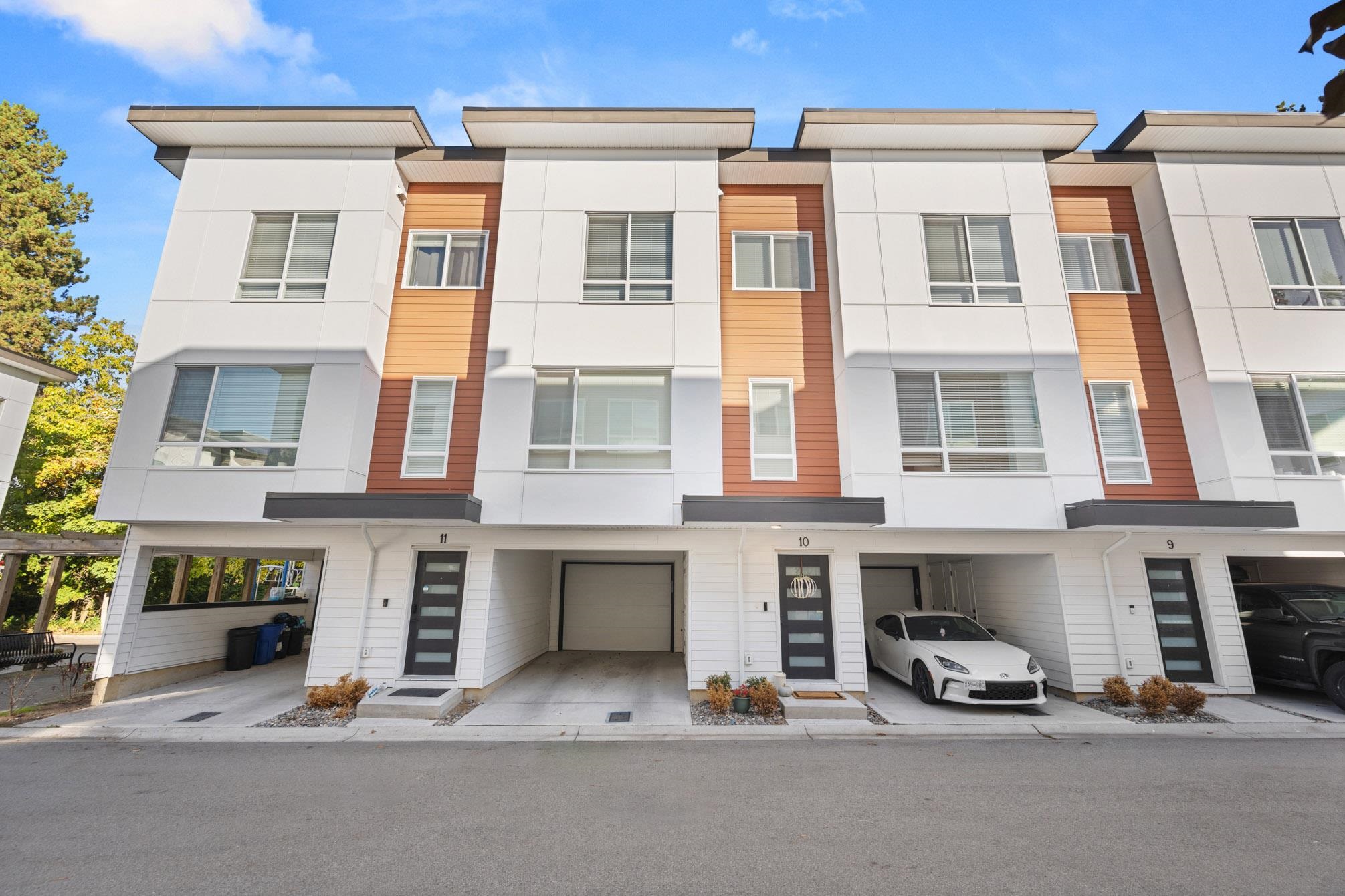 27640 Lantern Avenue #10, Abbotsford, BC V4X 1M3