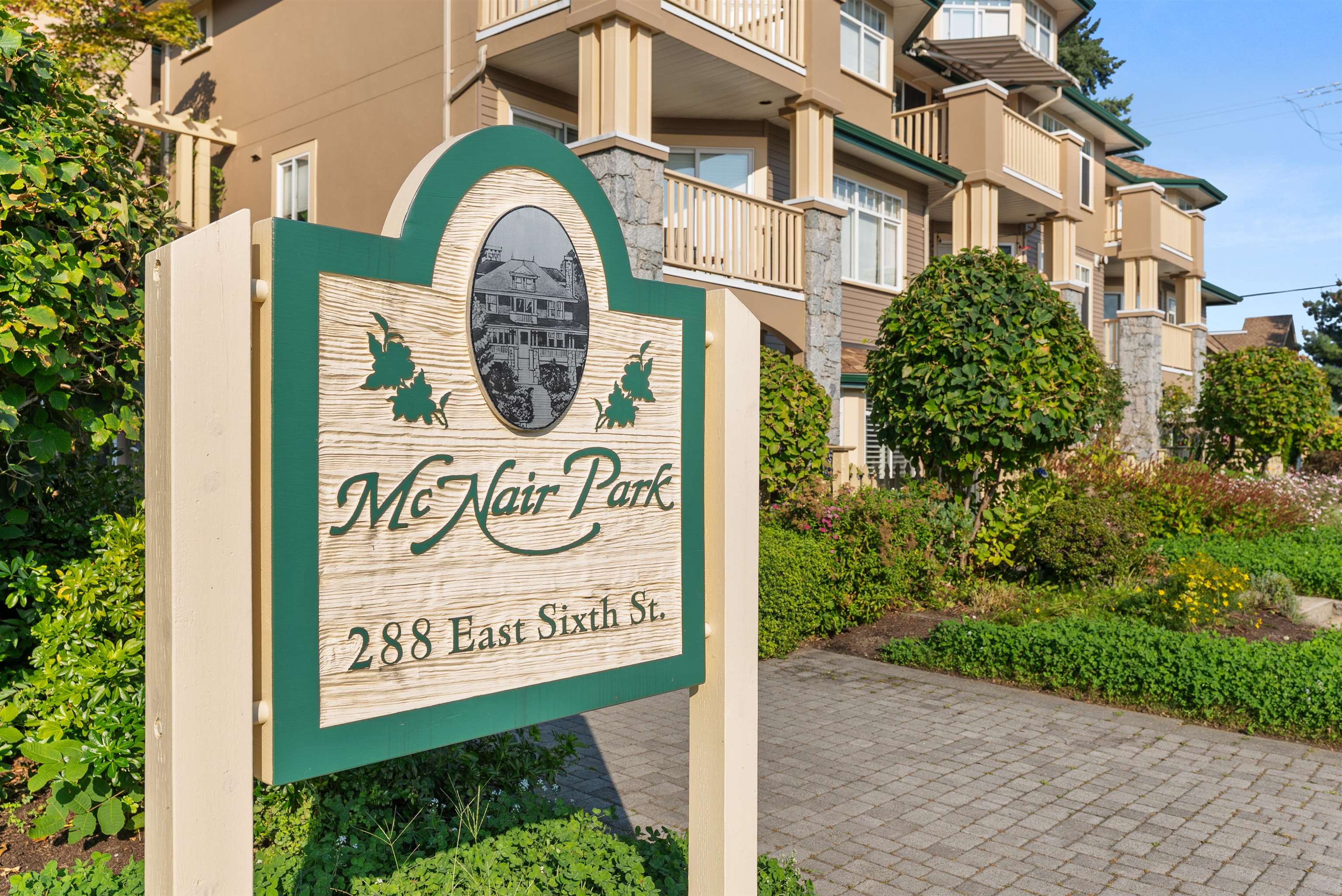 288 6th Street East #312, North Vancouver, BC V7L 1P5