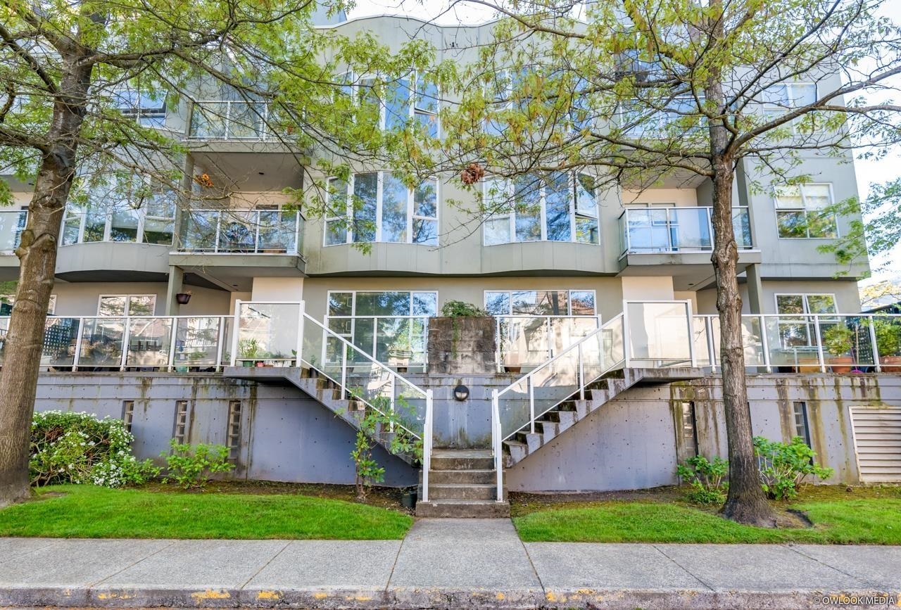 8620 Jones Road #120, Richmond, BC V6Y 3Z4