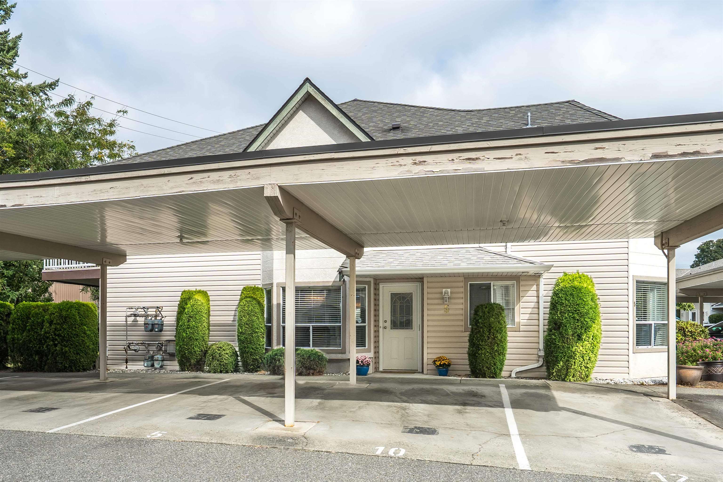3380 Gladwin Road #5, Abbotsford, BC V2S 7G1