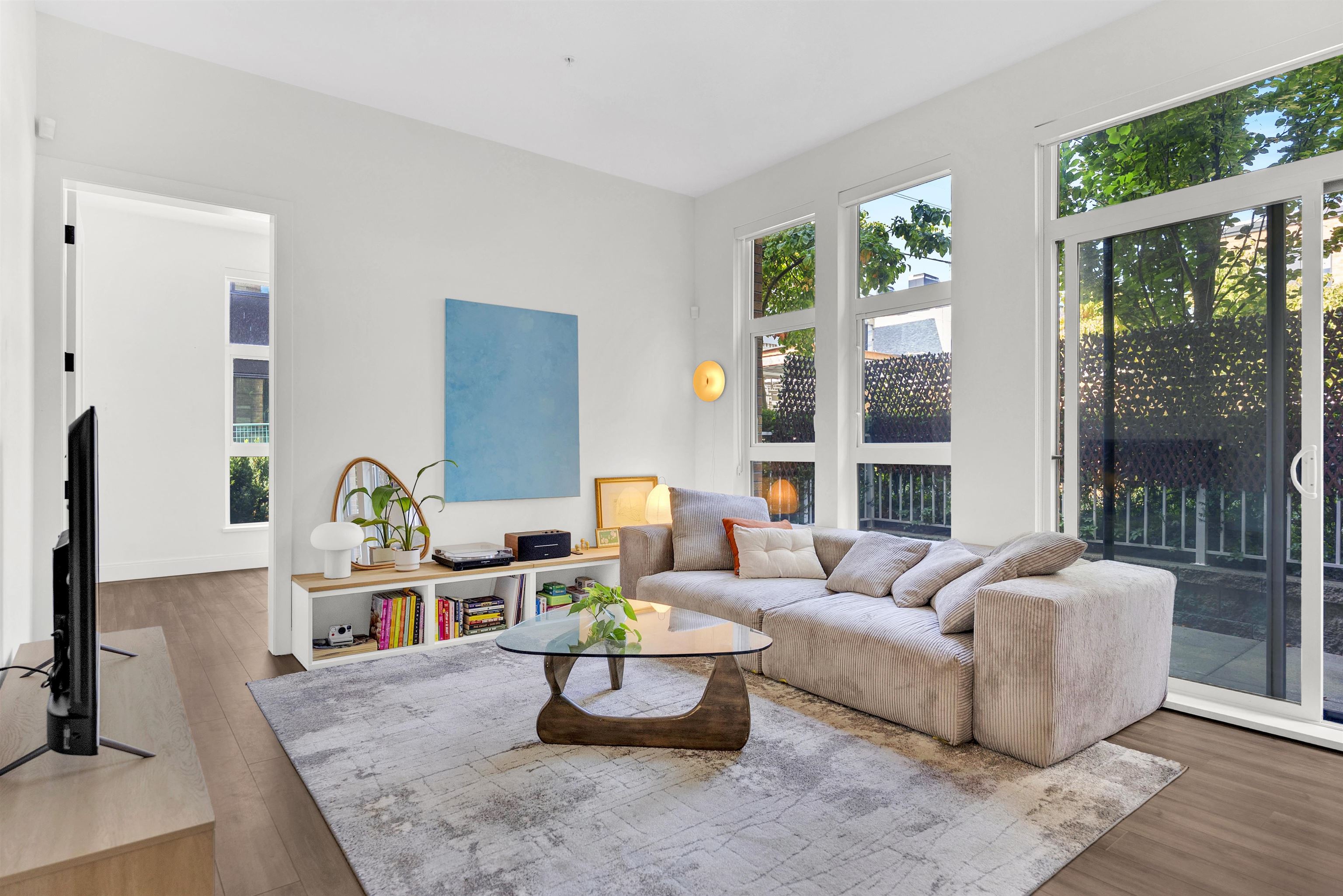 6999 Cambie Street #106, Vancouver, BC V6P 0J1