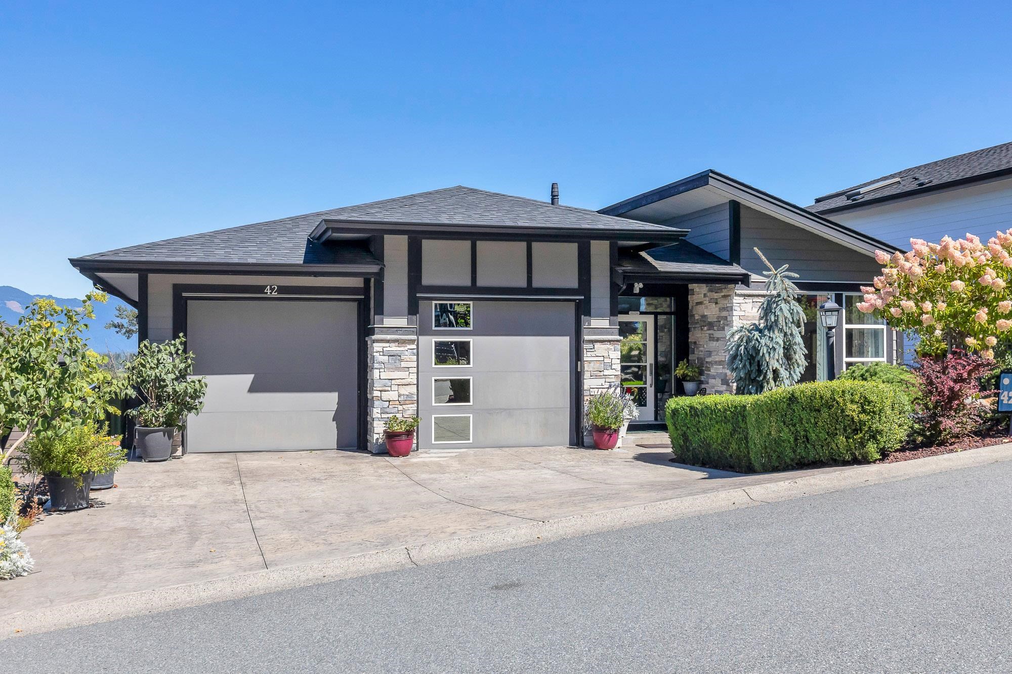 50778 Ledgestone Place #42, Chilliwack, BC V2P 0E7