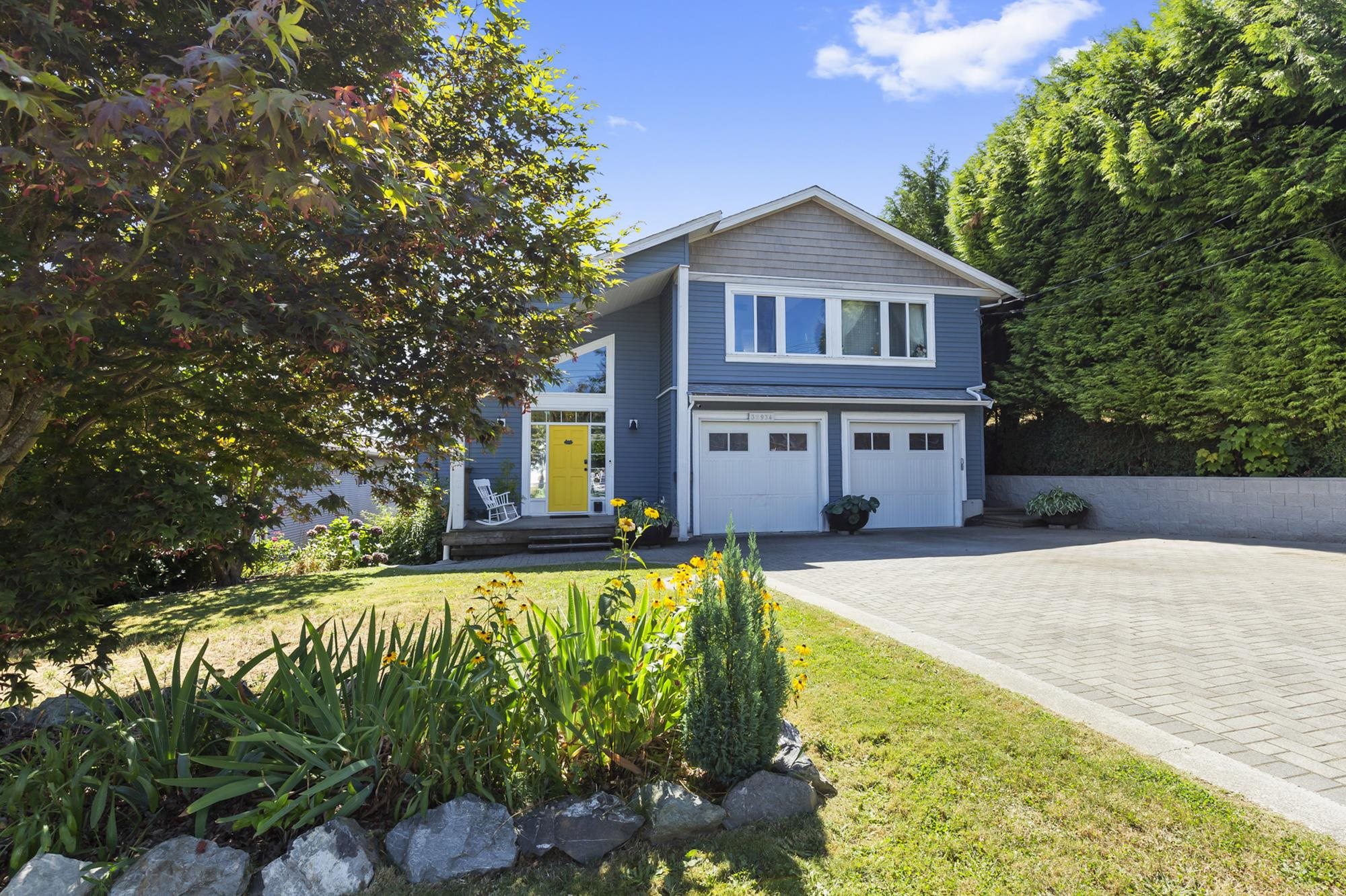 12th Avenue, Mission, BC V2V 2M8