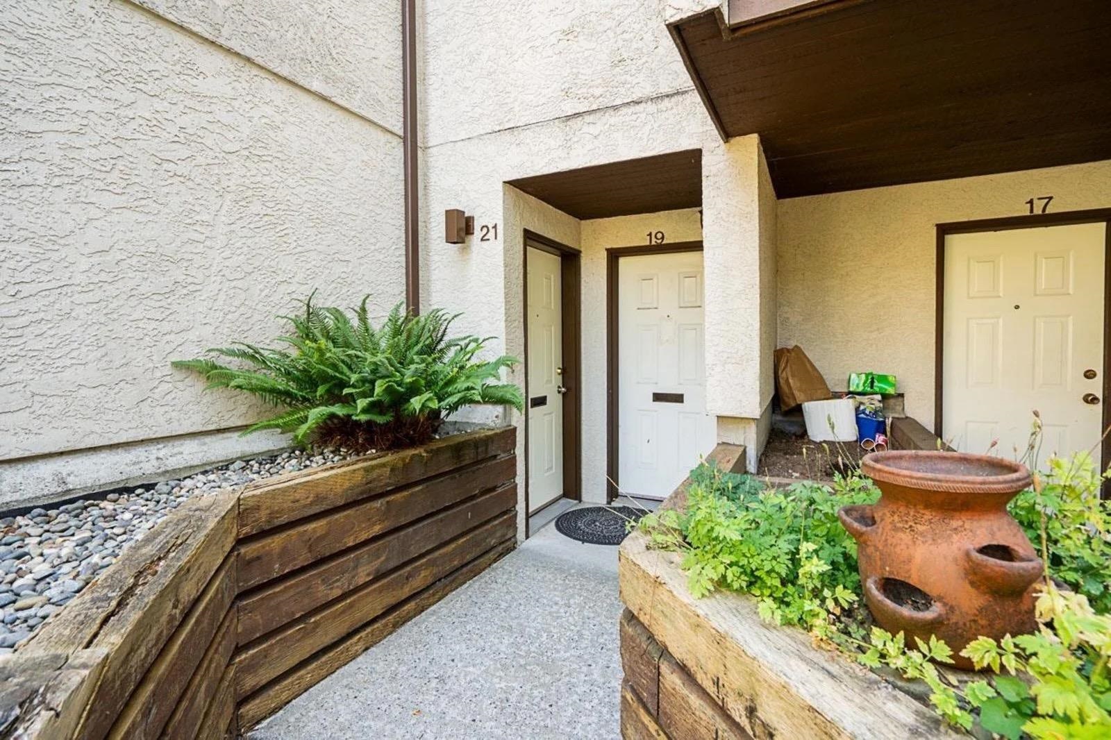 385 Ginger Drive #21, New Westminster, BC V3L 5L6