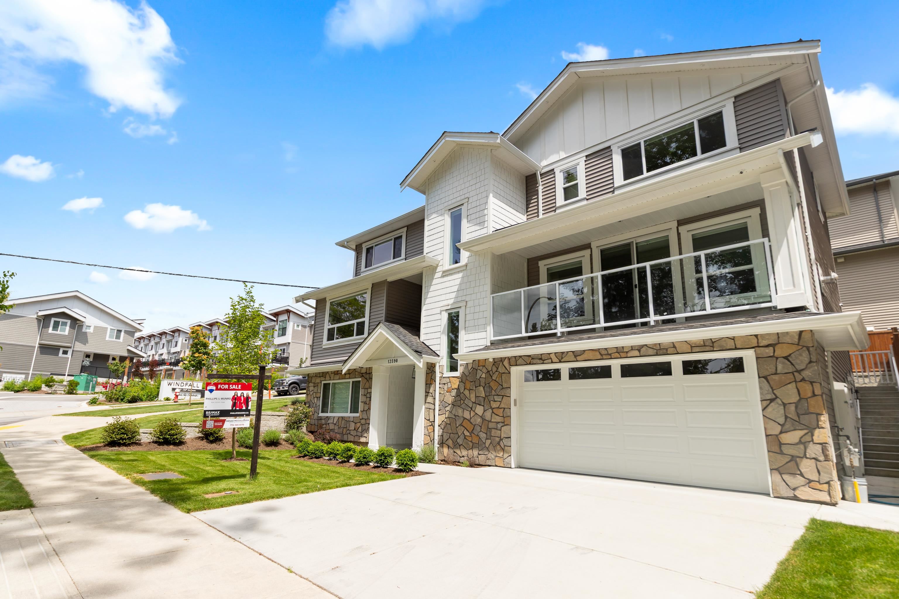 231b Street, Maple Ridge, BC V4R 2R5