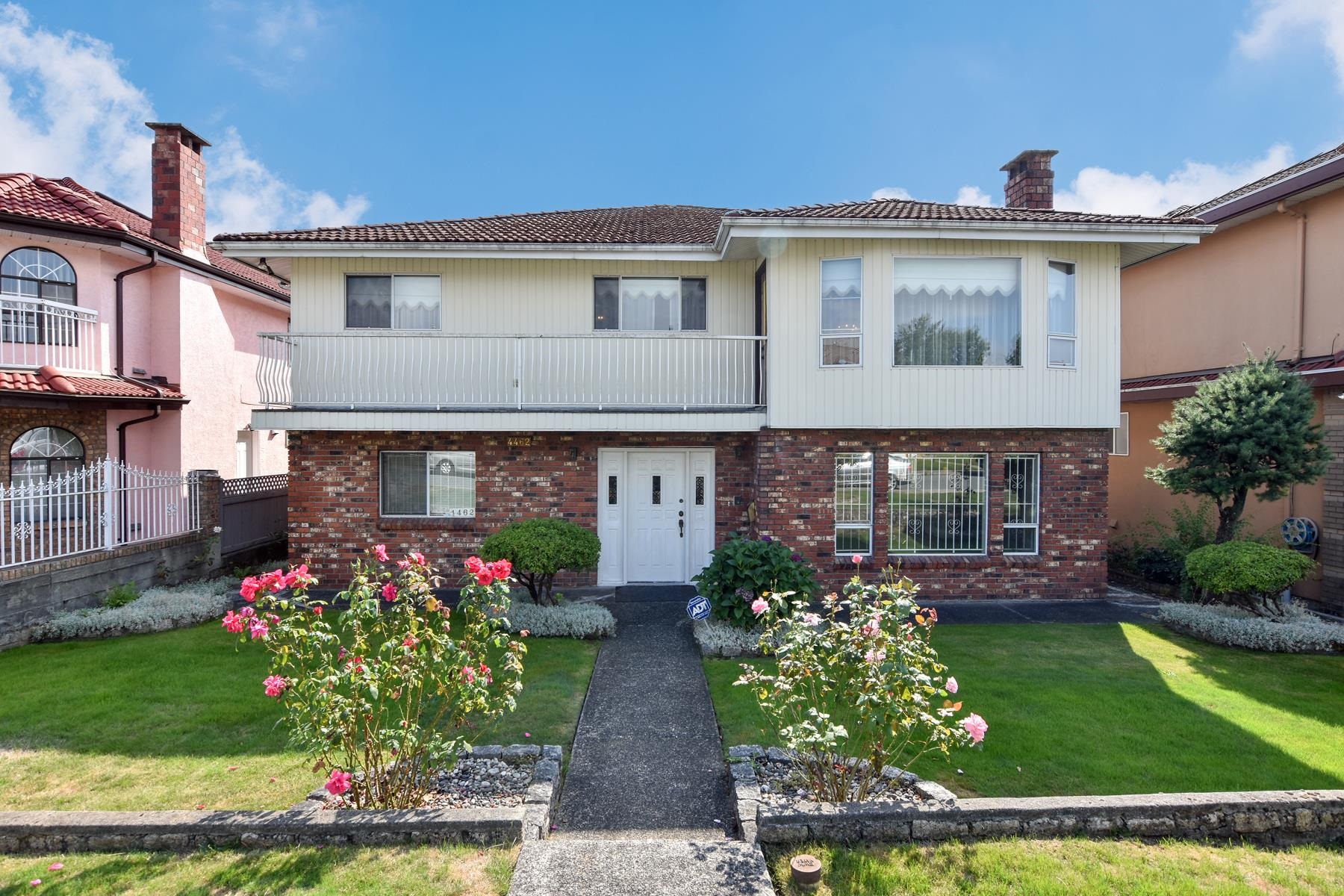 4462 Napier Street, Burnaby, BC V5C 3H1