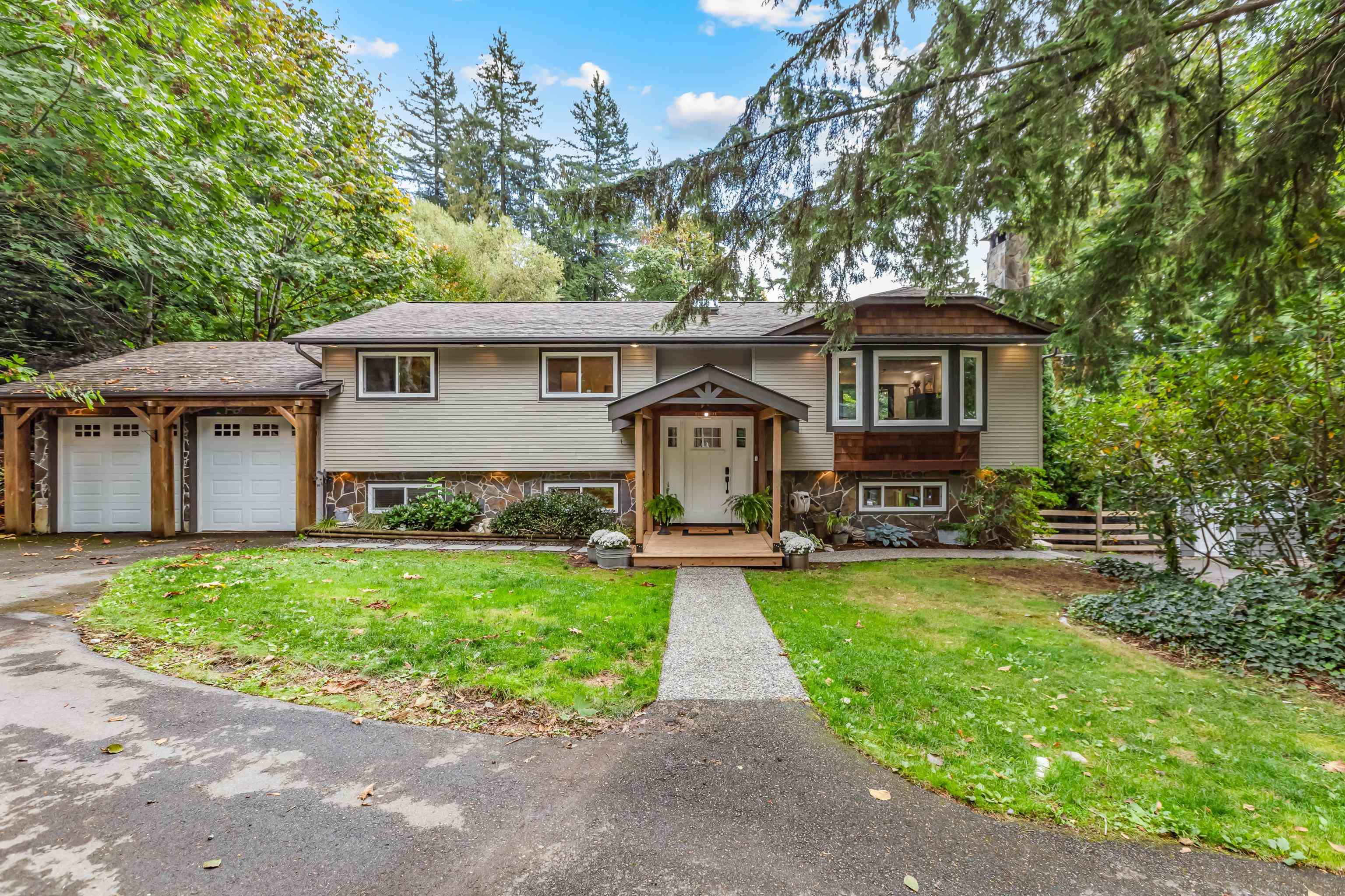 103 Avenue, Maple Ridge, BC V2W 1K1