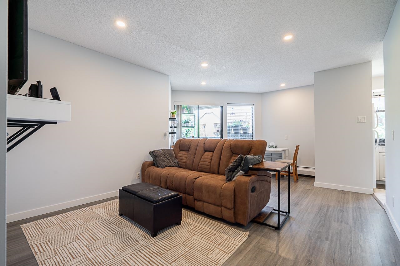 8451 Westminster Highway #204, Richmond, BC V6X 3E4