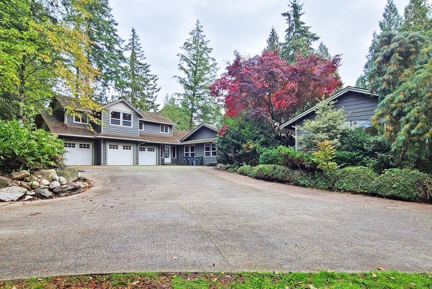 32 Avenue, Surrey, BC V4P 2B8
